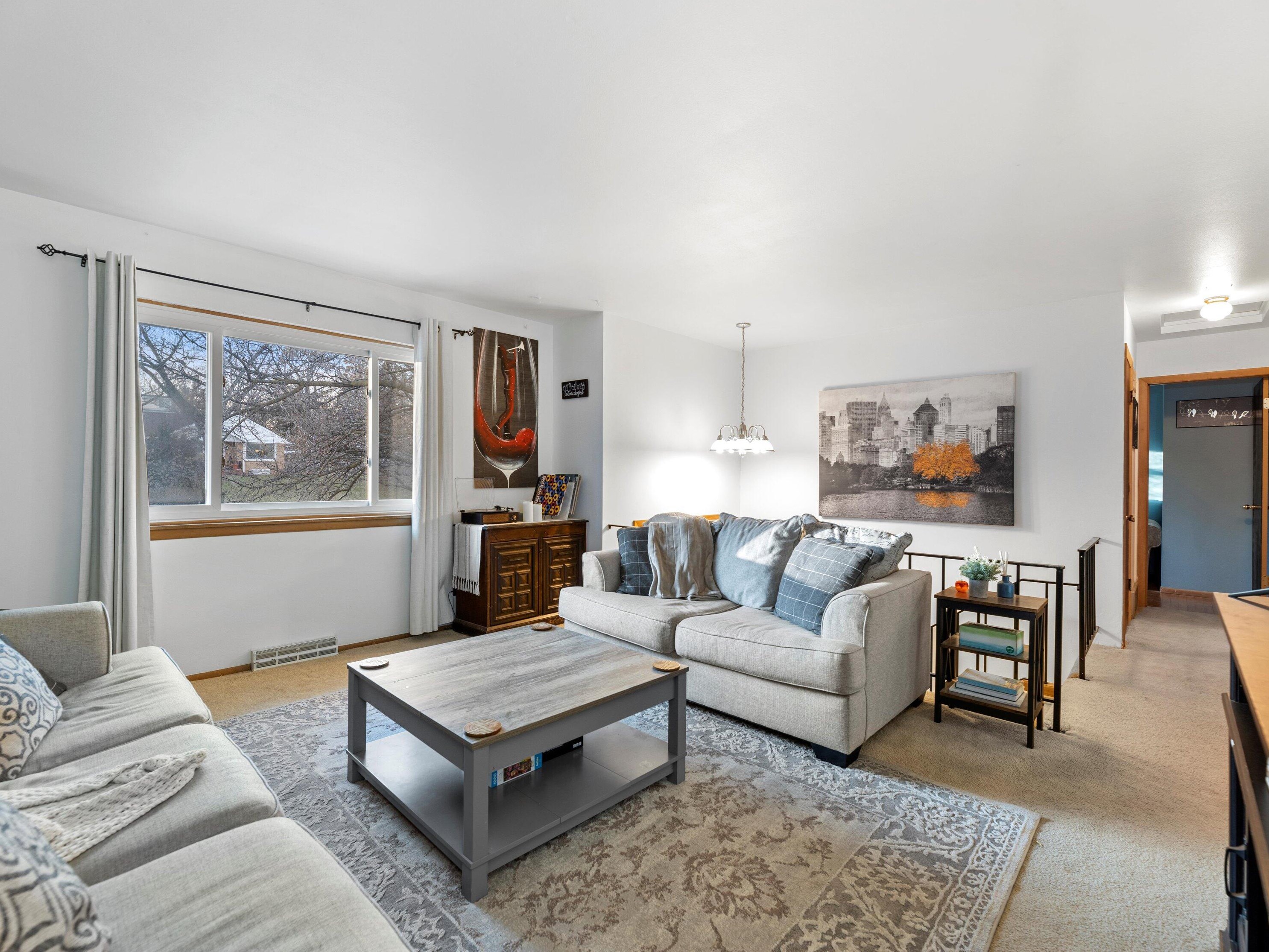 1110 124th St, Milwaukee WI  53226-3319 exterior