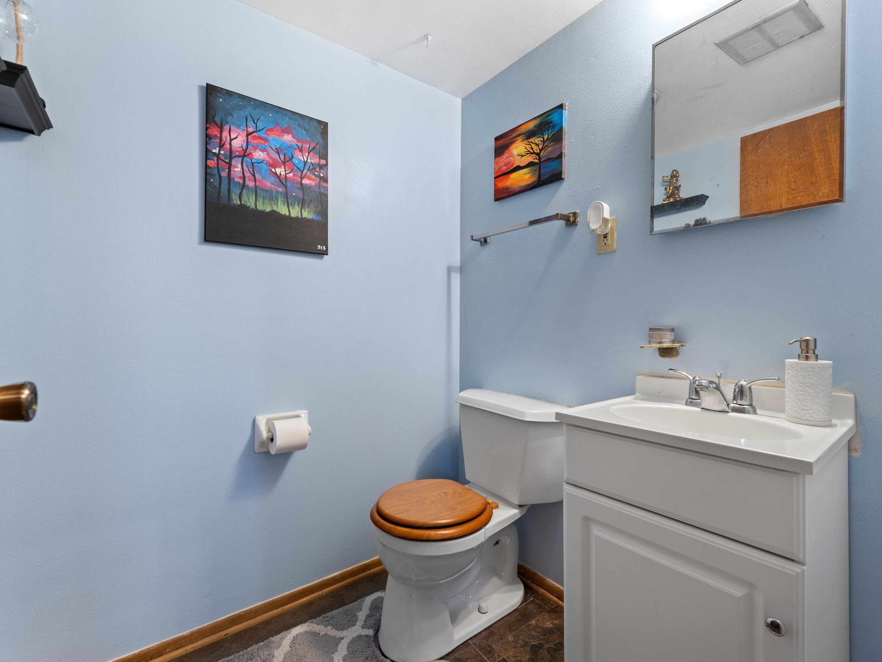 1110 124th St, Milwaukee WI  53226-3319 exterior