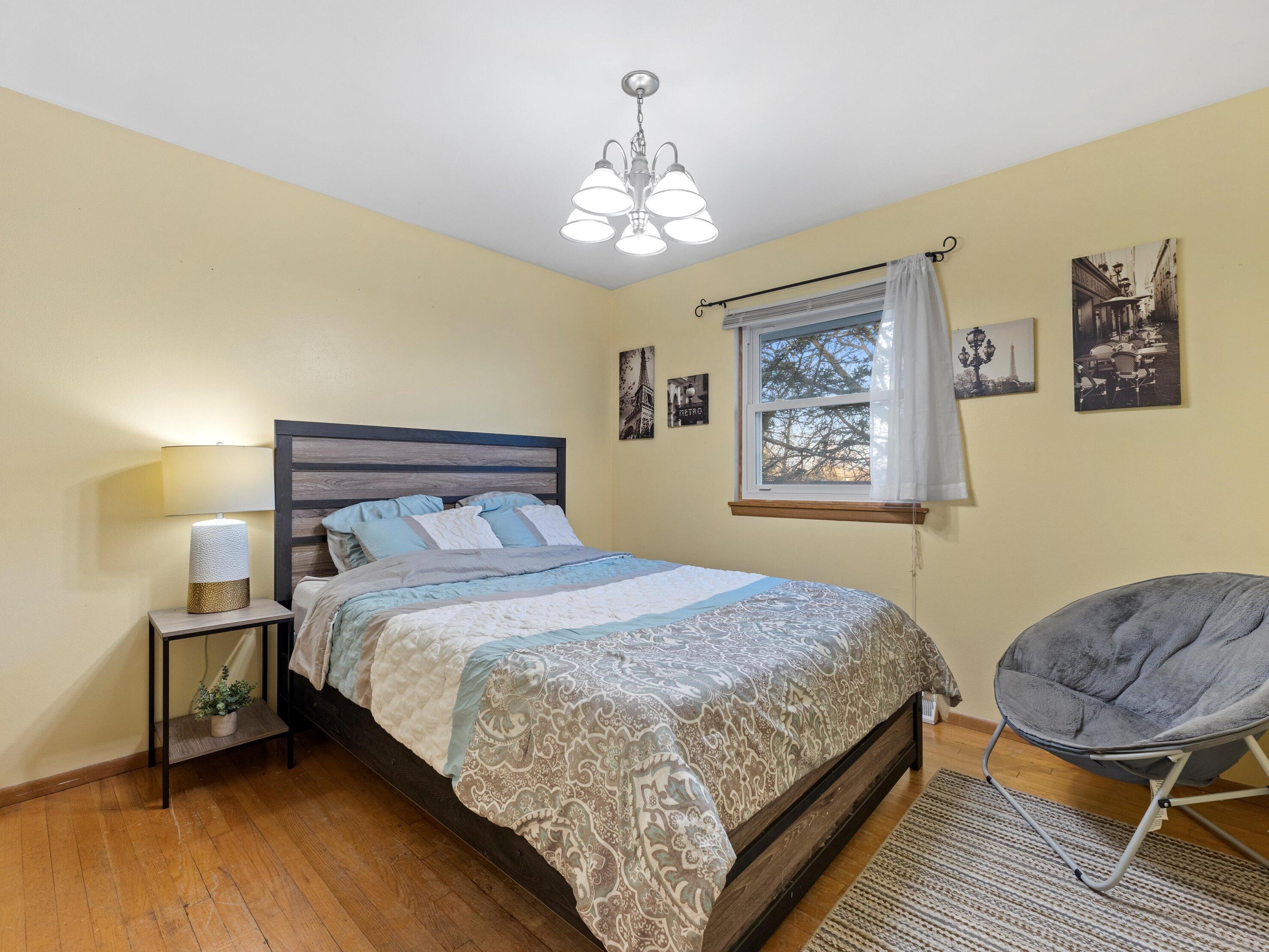 1110 124th St, Milwaukee WI  53226-3319 exterior