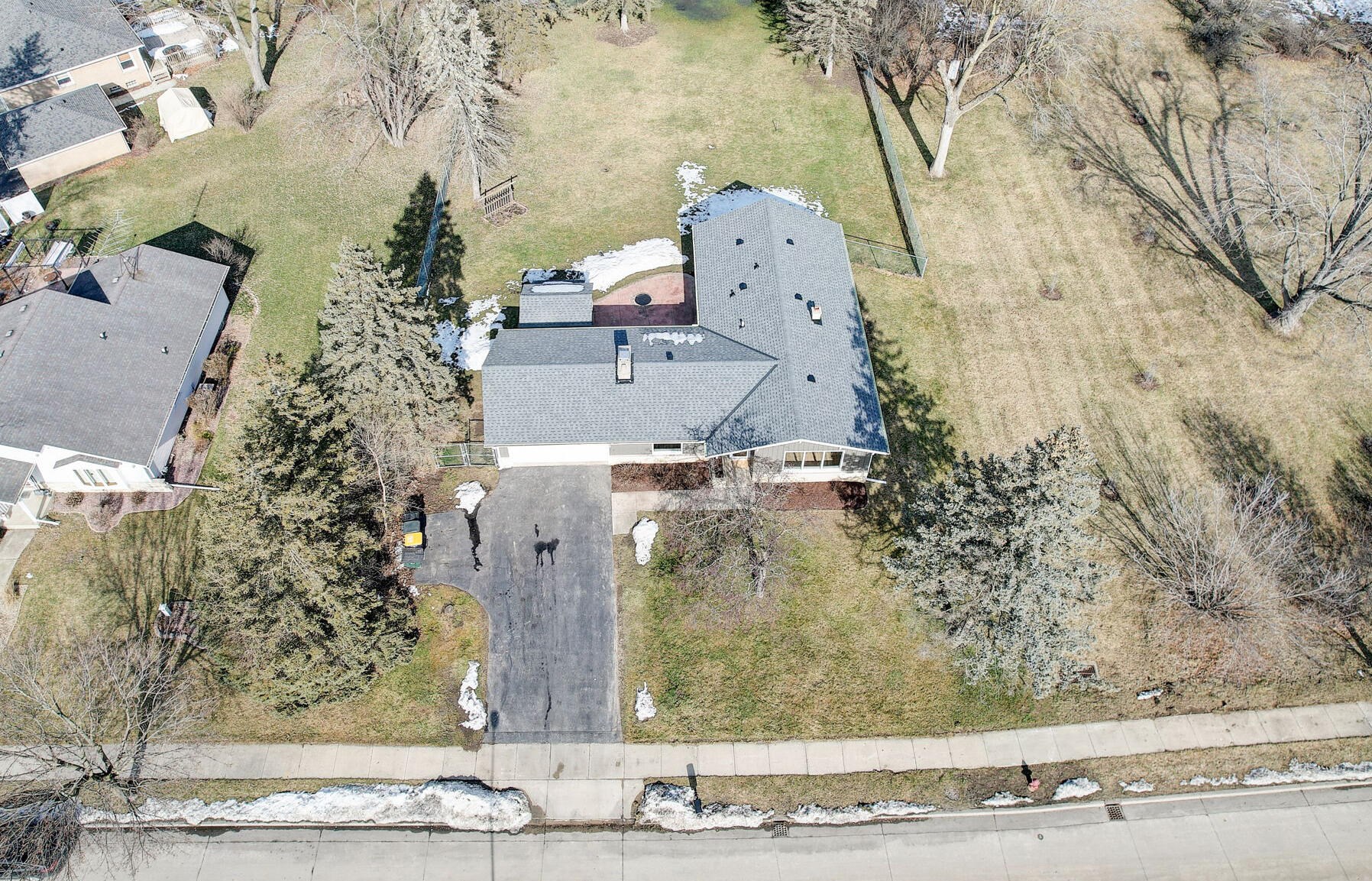 11722 Oklahoma Ave, Milwaukee WI 53215-4436 exterior