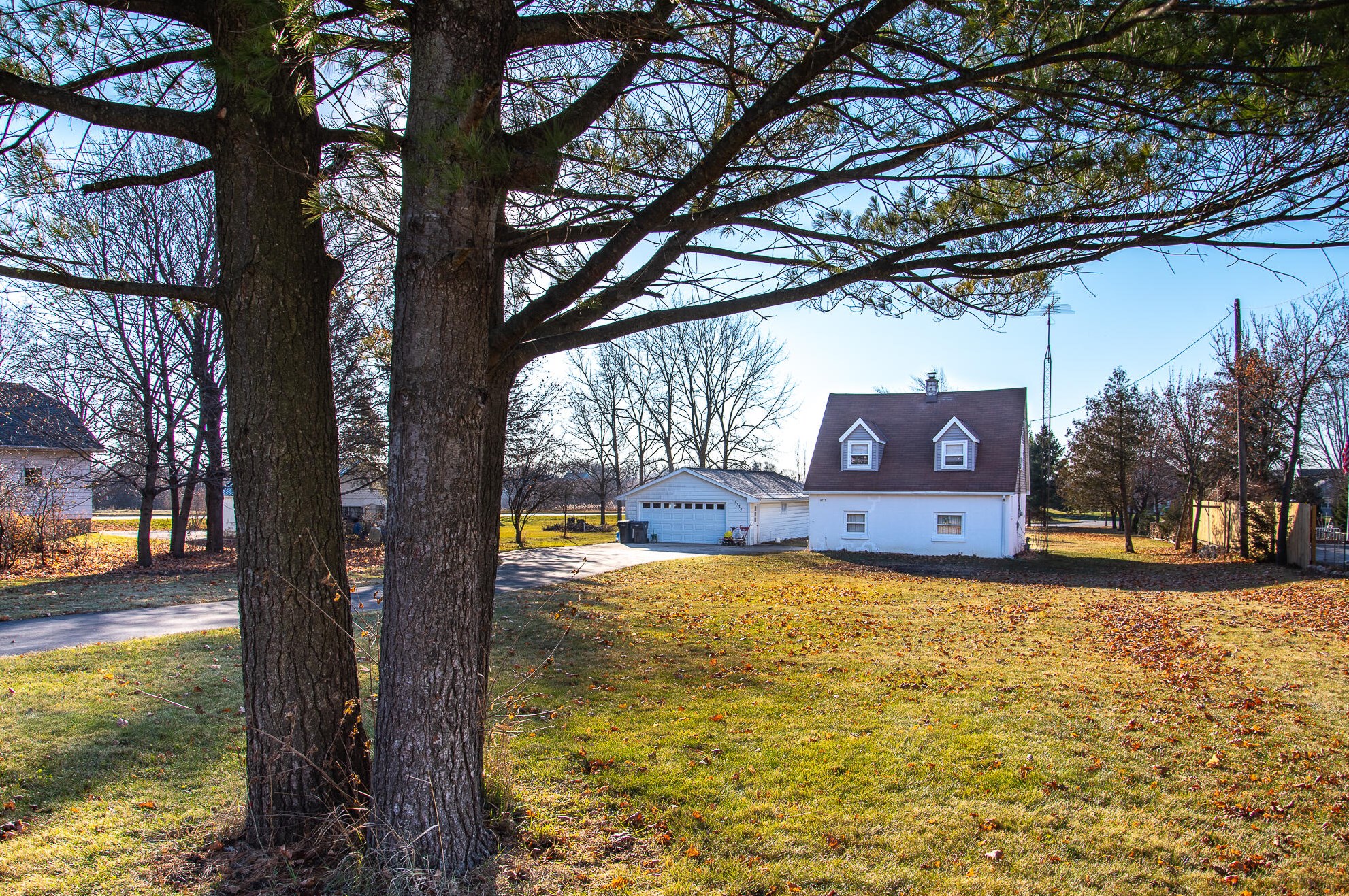 6237 South Dr, Racine, WI 53406-5129