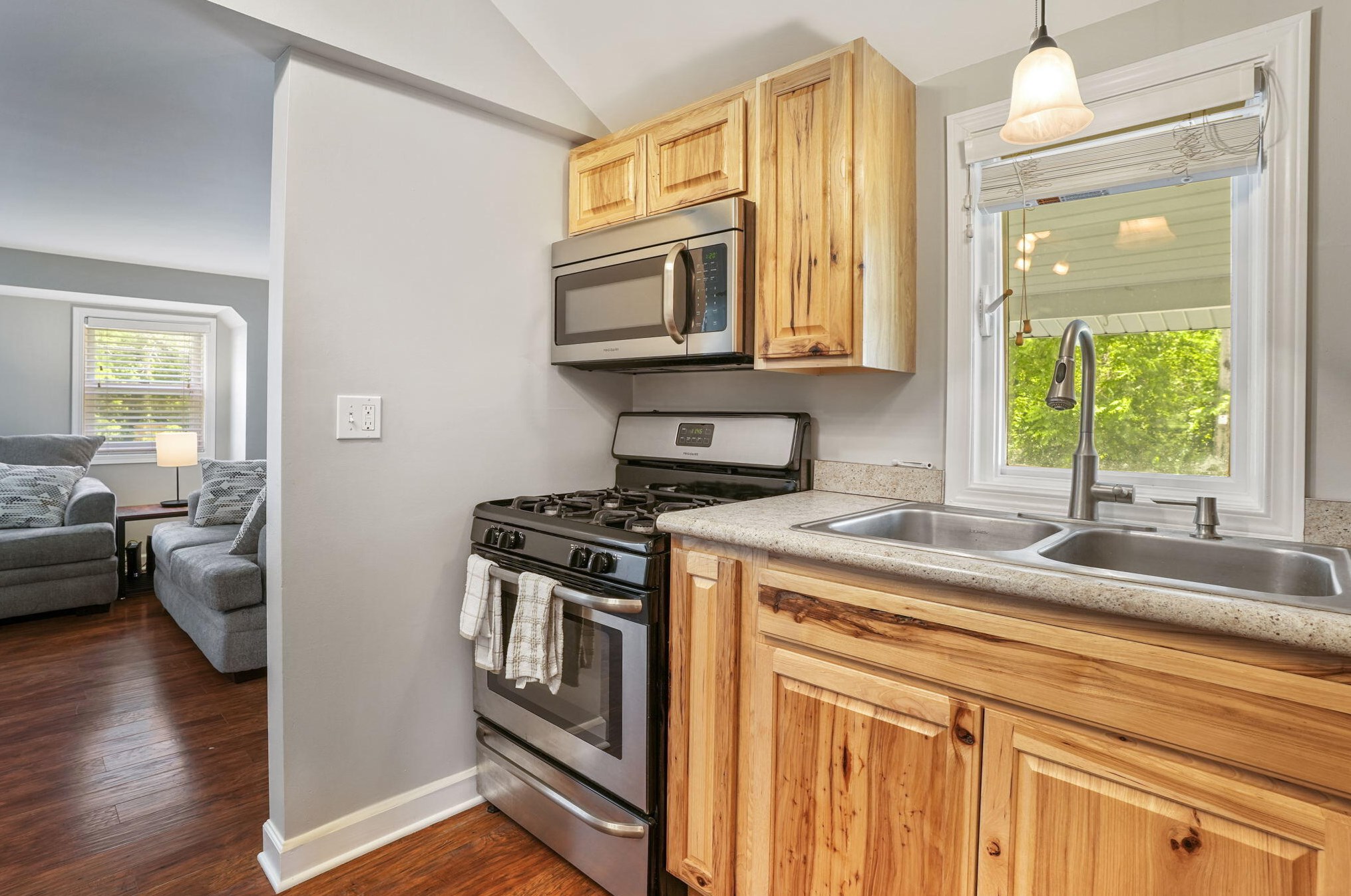 4305 Shore Dr, Delavan WI  53115-3407 exterior