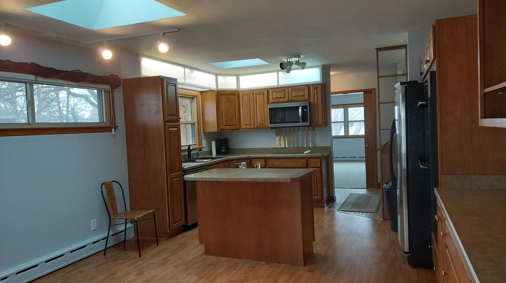 4703 Harding Rd, Kenosha, WI 53142