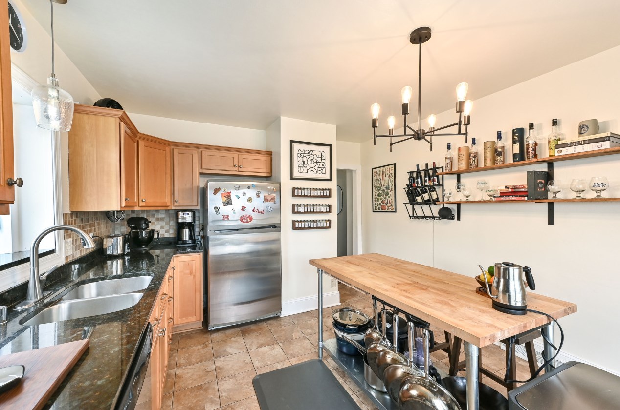 2998 70th St, Milwaukee WI  53210-1225 exterior