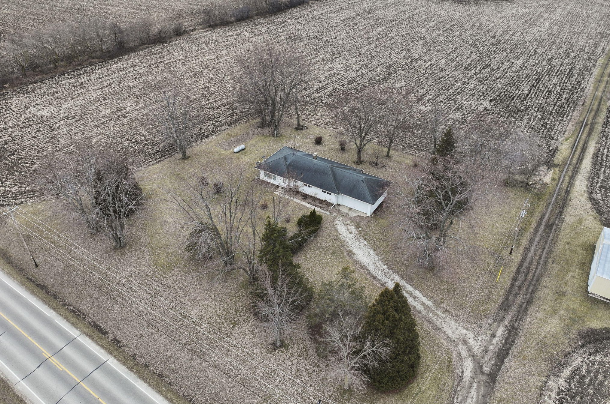 1044 72nd Ave, Kenosha, WI 53144