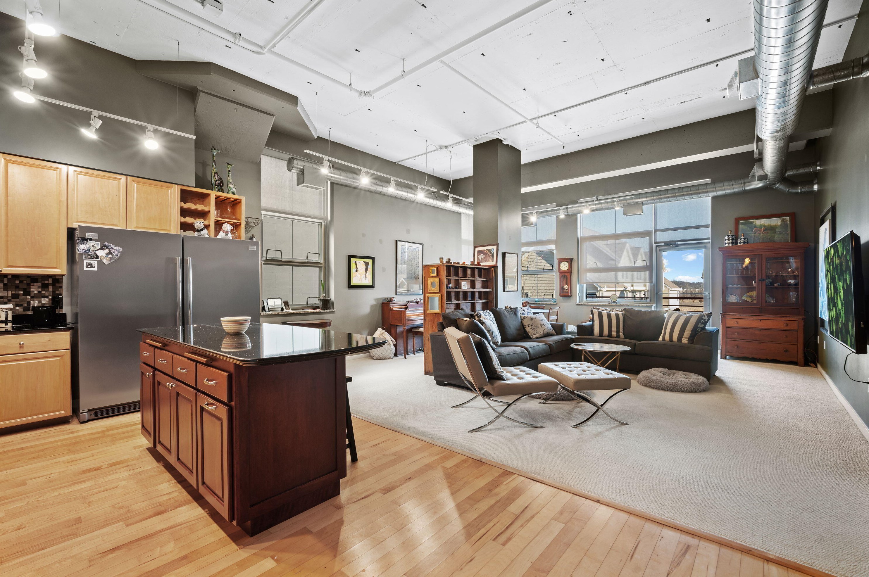 705 Village Green Way, West Bend, WI 53090-2527