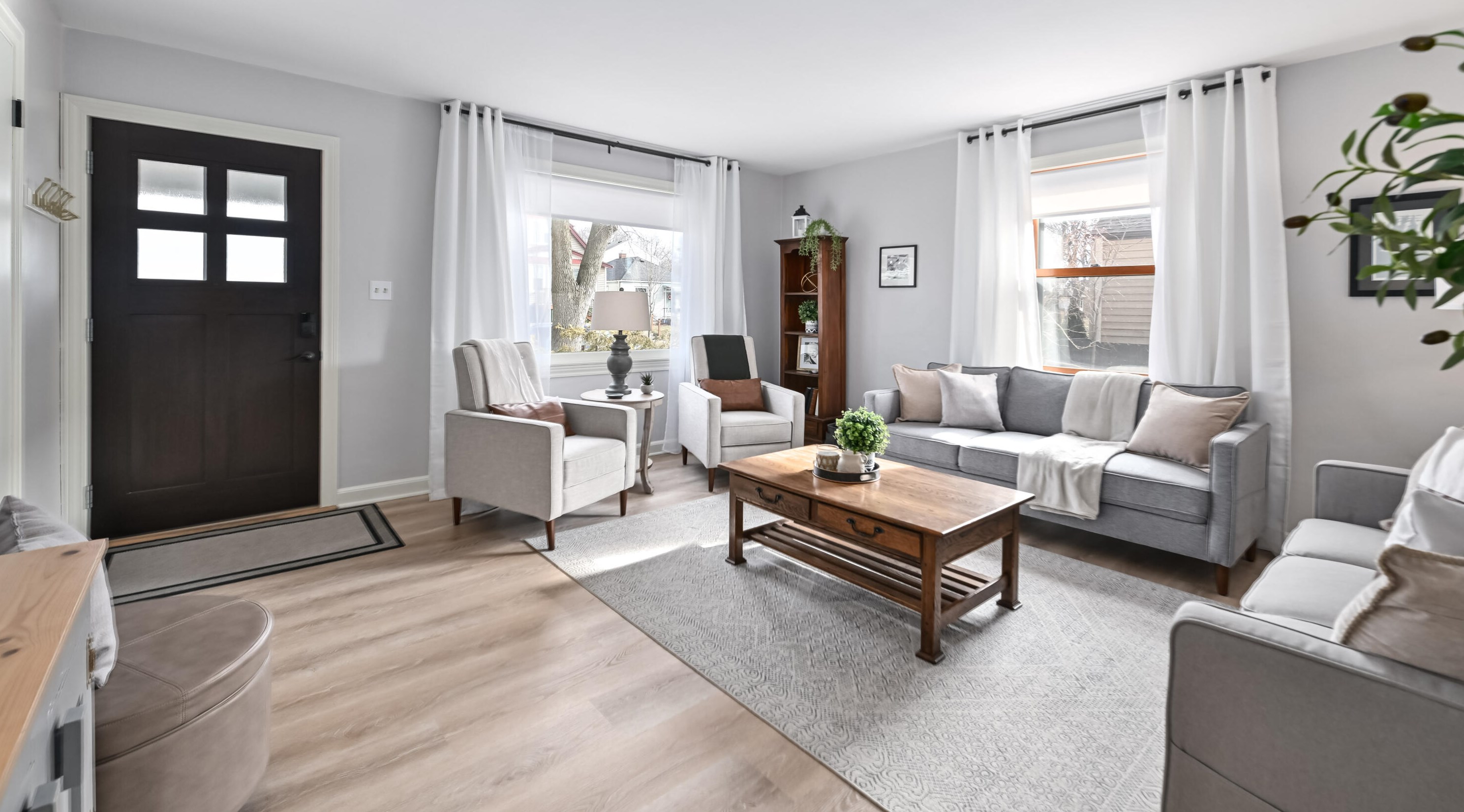 3717 S Alabama Ave, Milwaukee, WI 53207