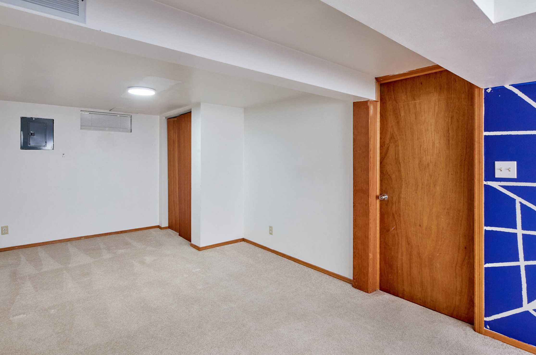 338 Norwich St, Milwaukee WI  53207-4416 exterior