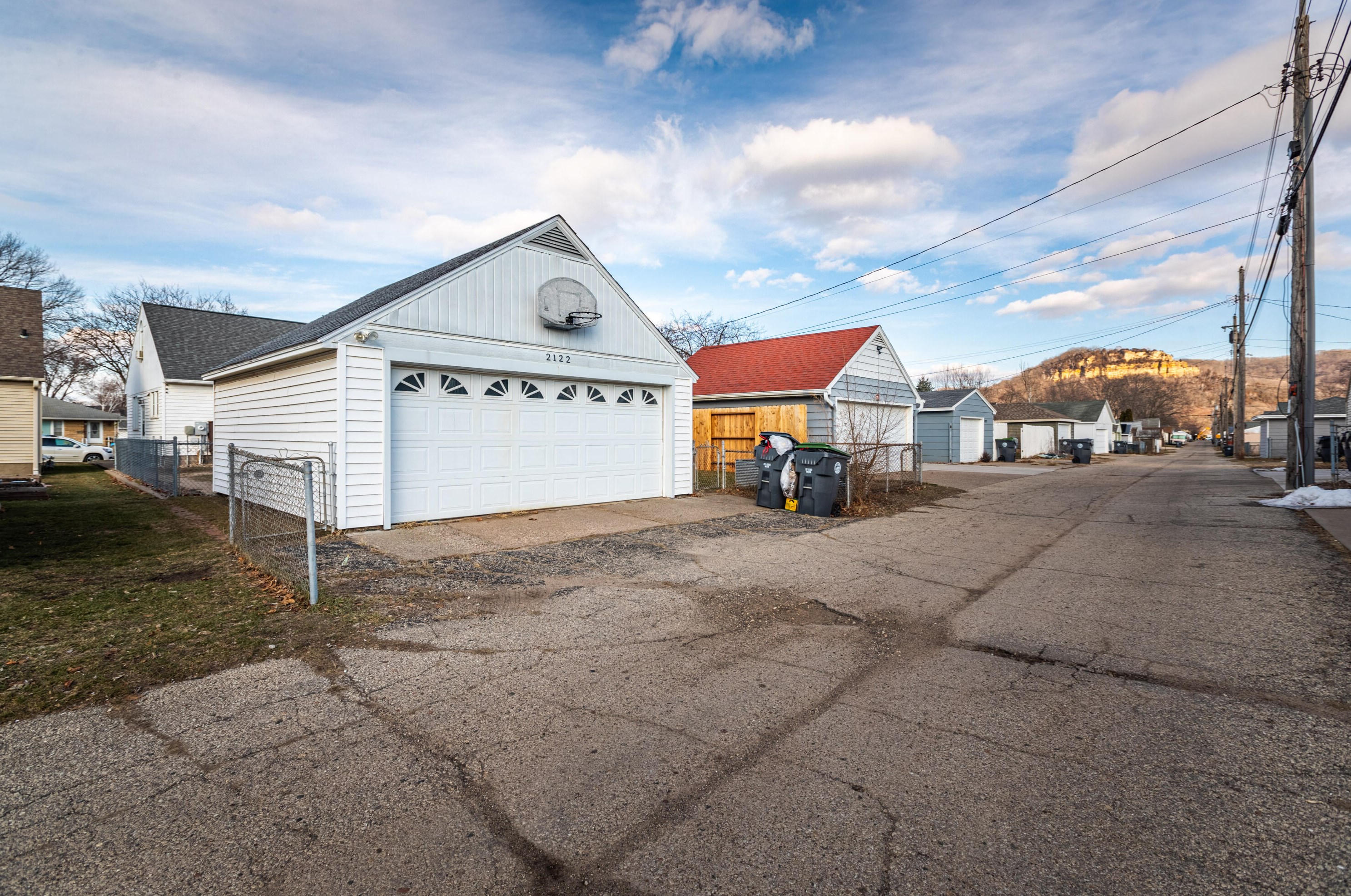 2122 Jackson St, La Crosse WI  54601-5902 exterior