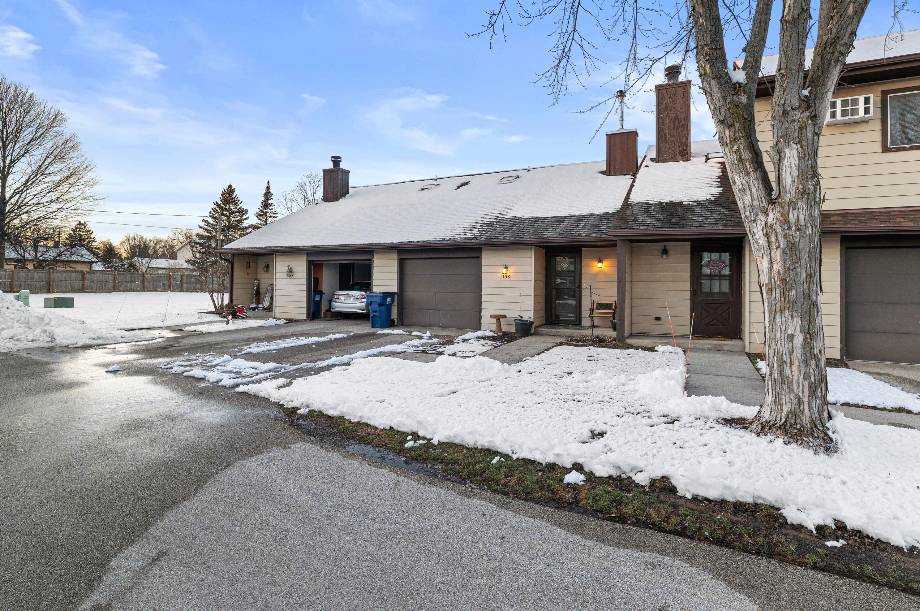 336 S Tower St, Saukville, WI 53080