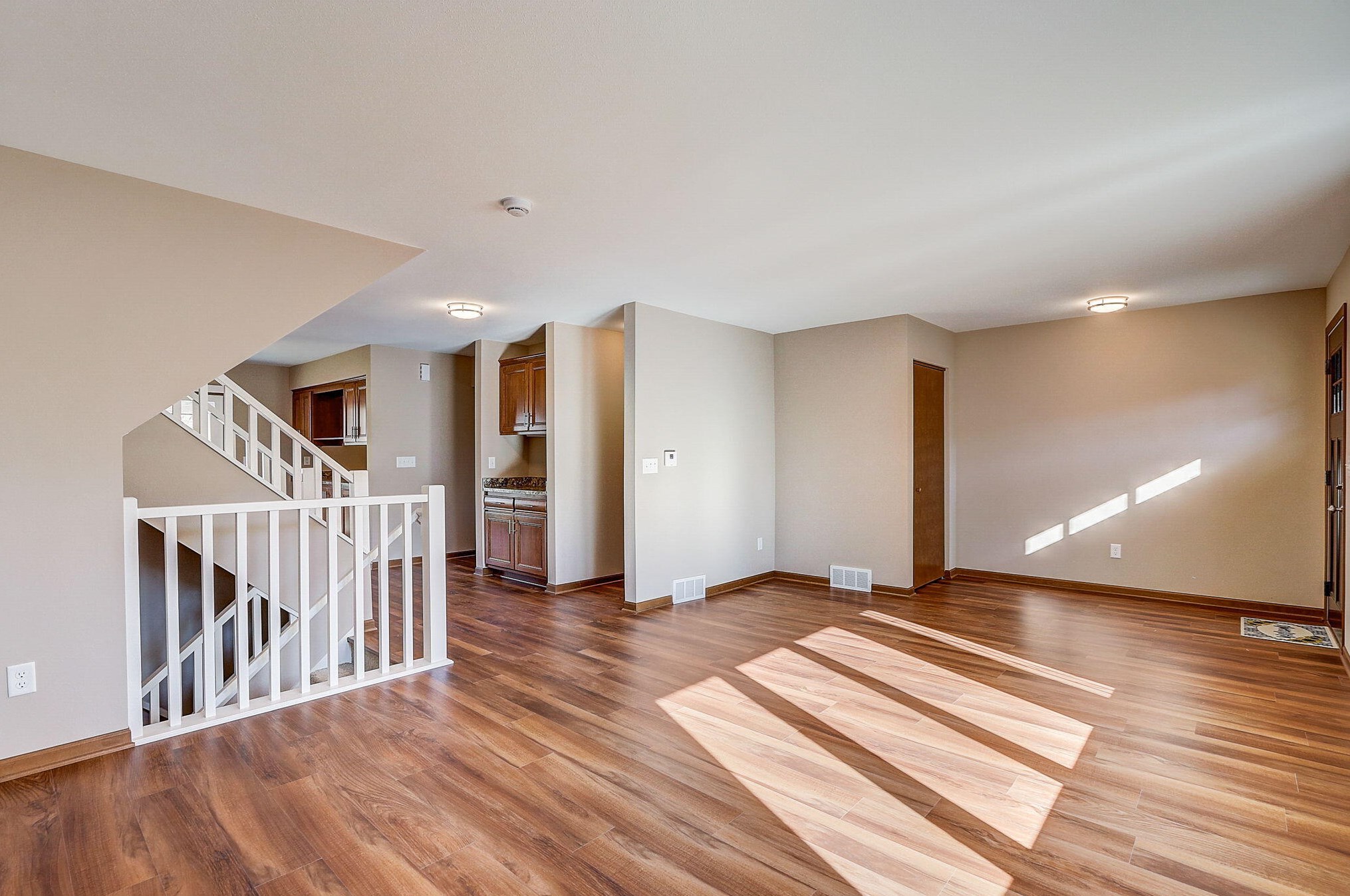 5281 Somerset Ln, Milwaukee WI 53221-3223 exterior