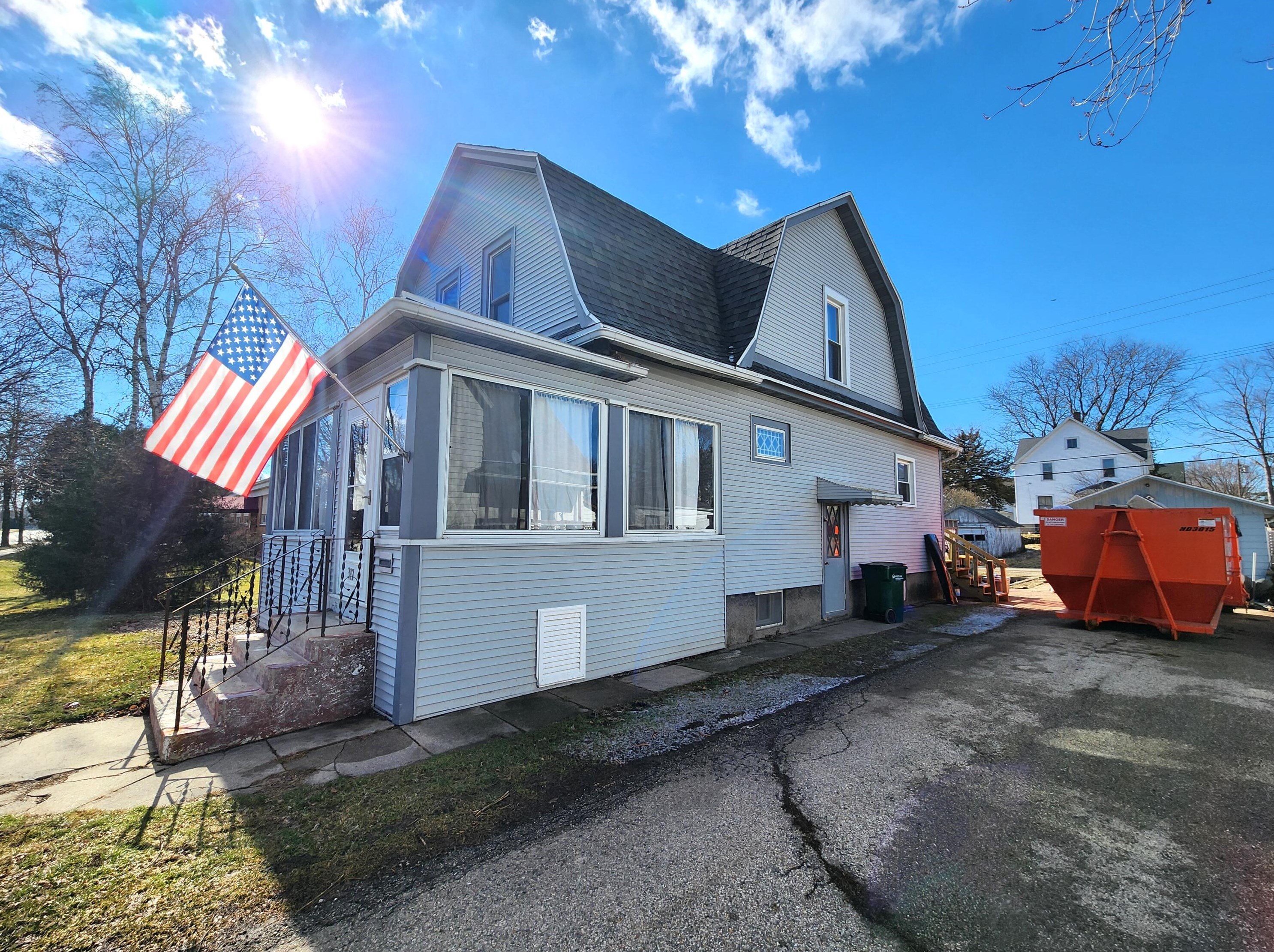 317 Robert St, Fort Atkinson, WI 53538-1730