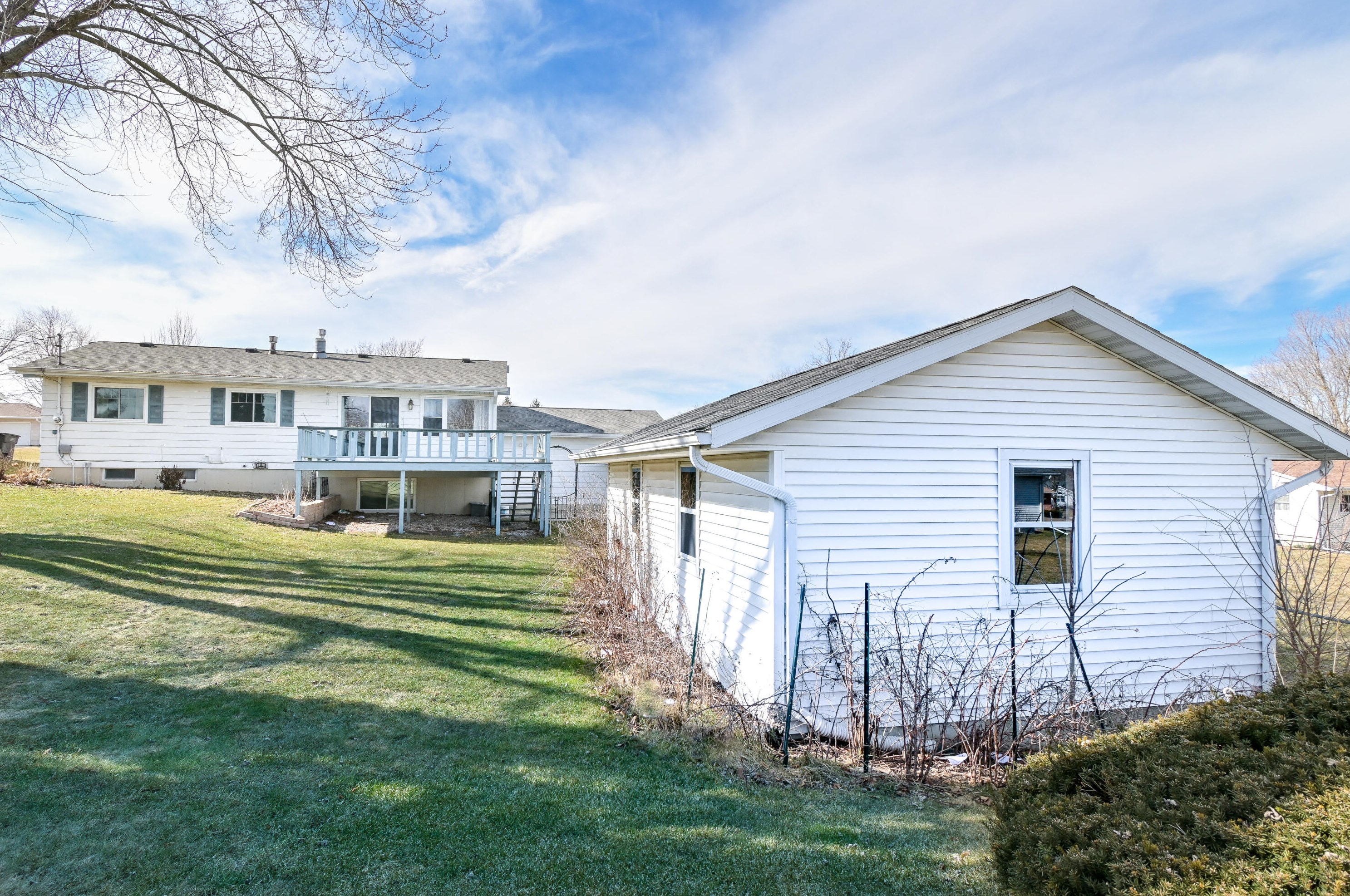 918 Hillside Dr, Jefferson, WI 53549