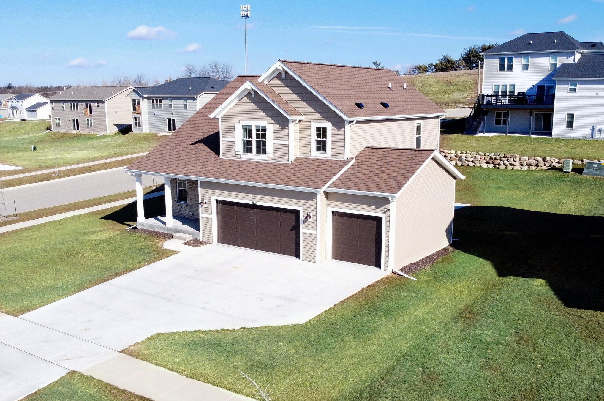 1500 Mud Lake Rd, Lake Mills, WI 53551