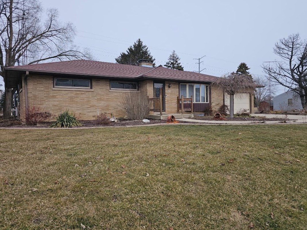 5316 45th St, Kenosha, WI 53144