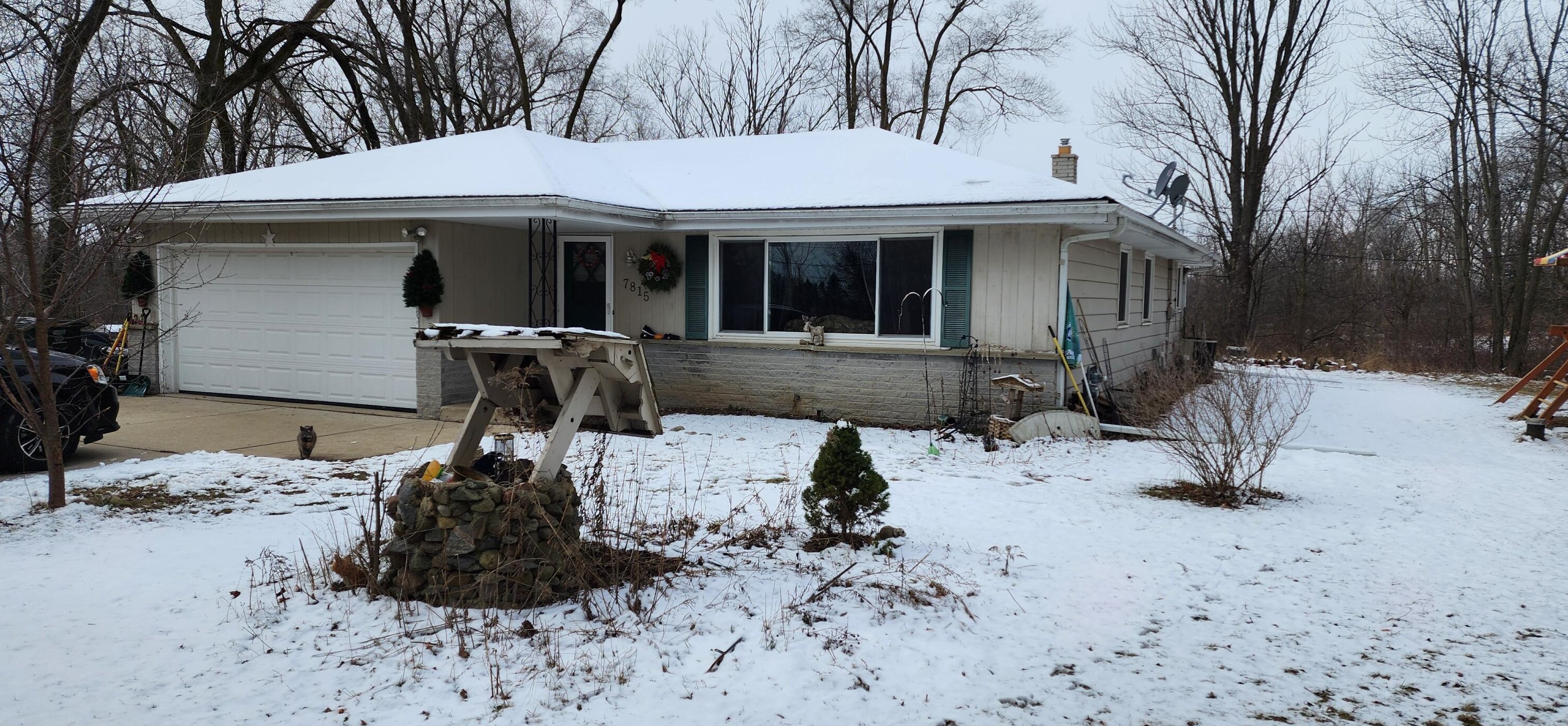 7815 31st St, Hales Corners, WI 53132-9358