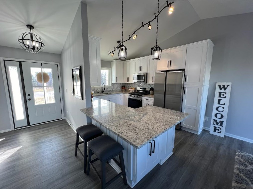 1128 Amos Rd, Elkhorn, WI 53121