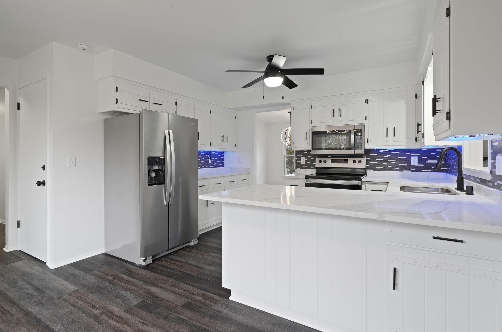 3776 Bay Dr, Racine WI  53402-3628 exterior