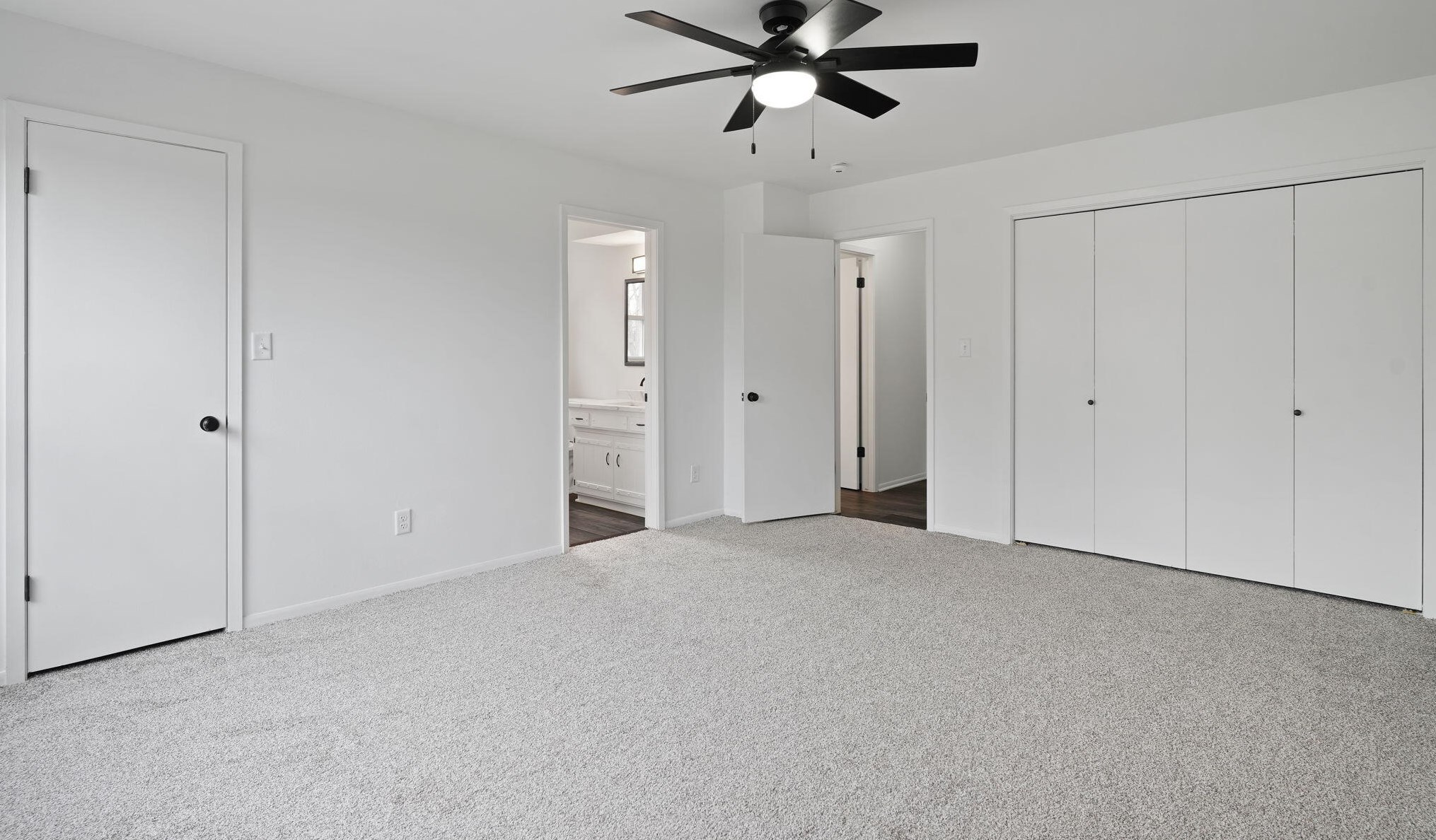 3776 Bay Dr, Racine WI  53402-3628 exterior
