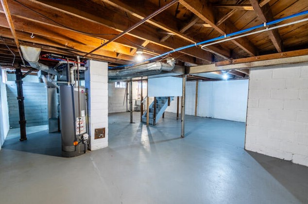 3912 60th St, Milwaukee WI  53220-2512 exterior