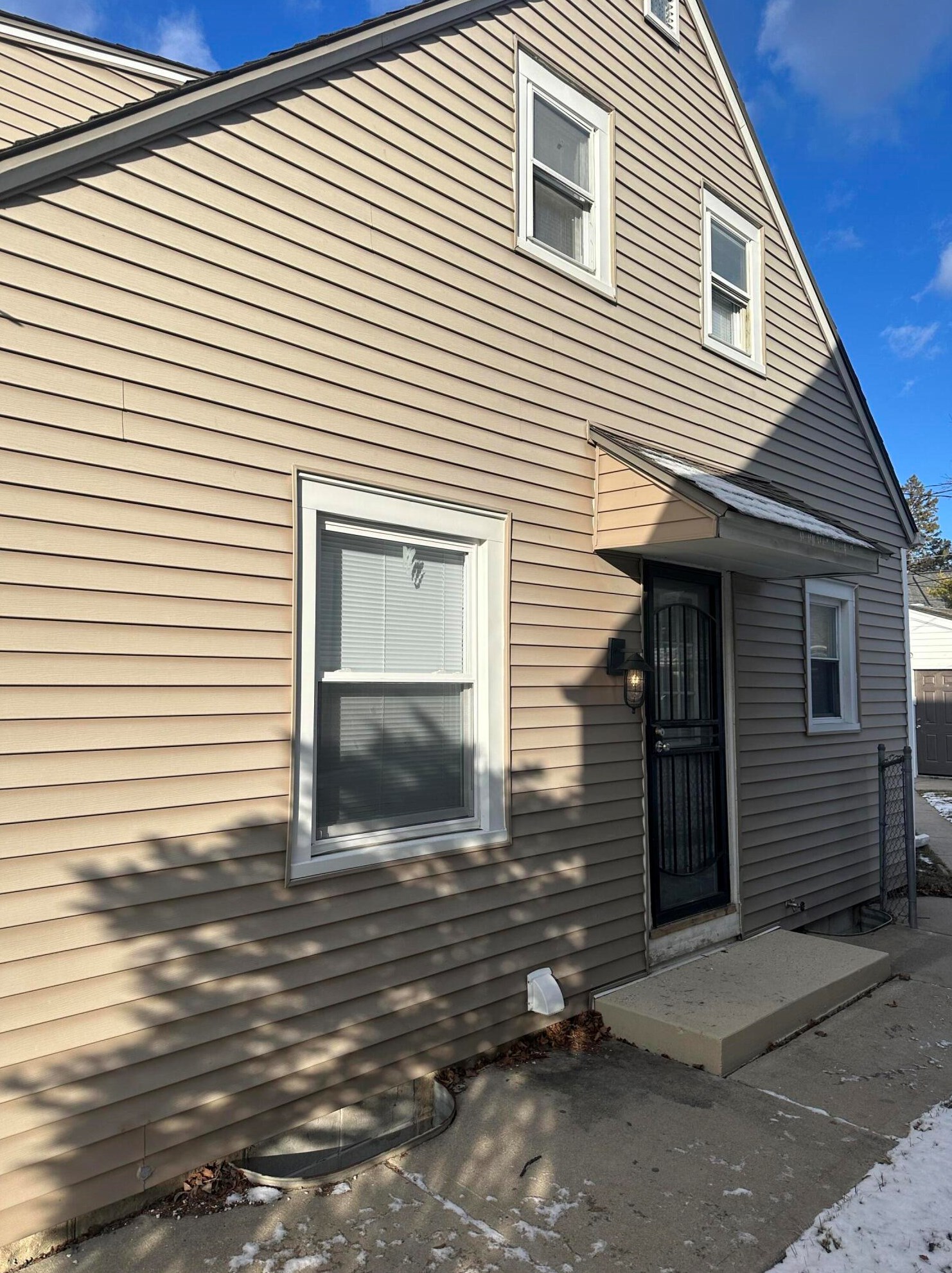 4862 N 42nd St, Milwaukee, WI 53209