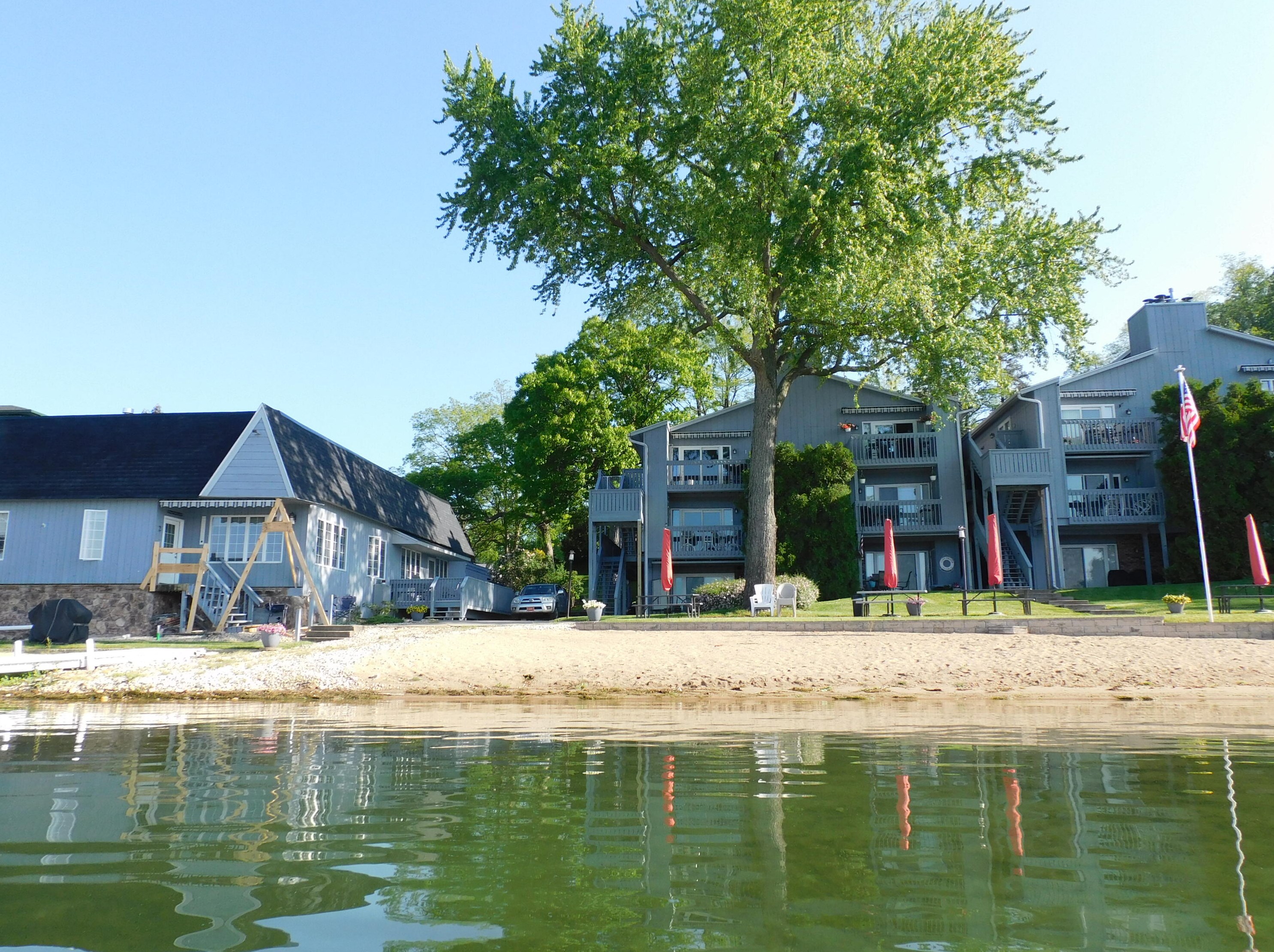 131 Lance Dr, Twin Lakes WI  53181-9629 exterior