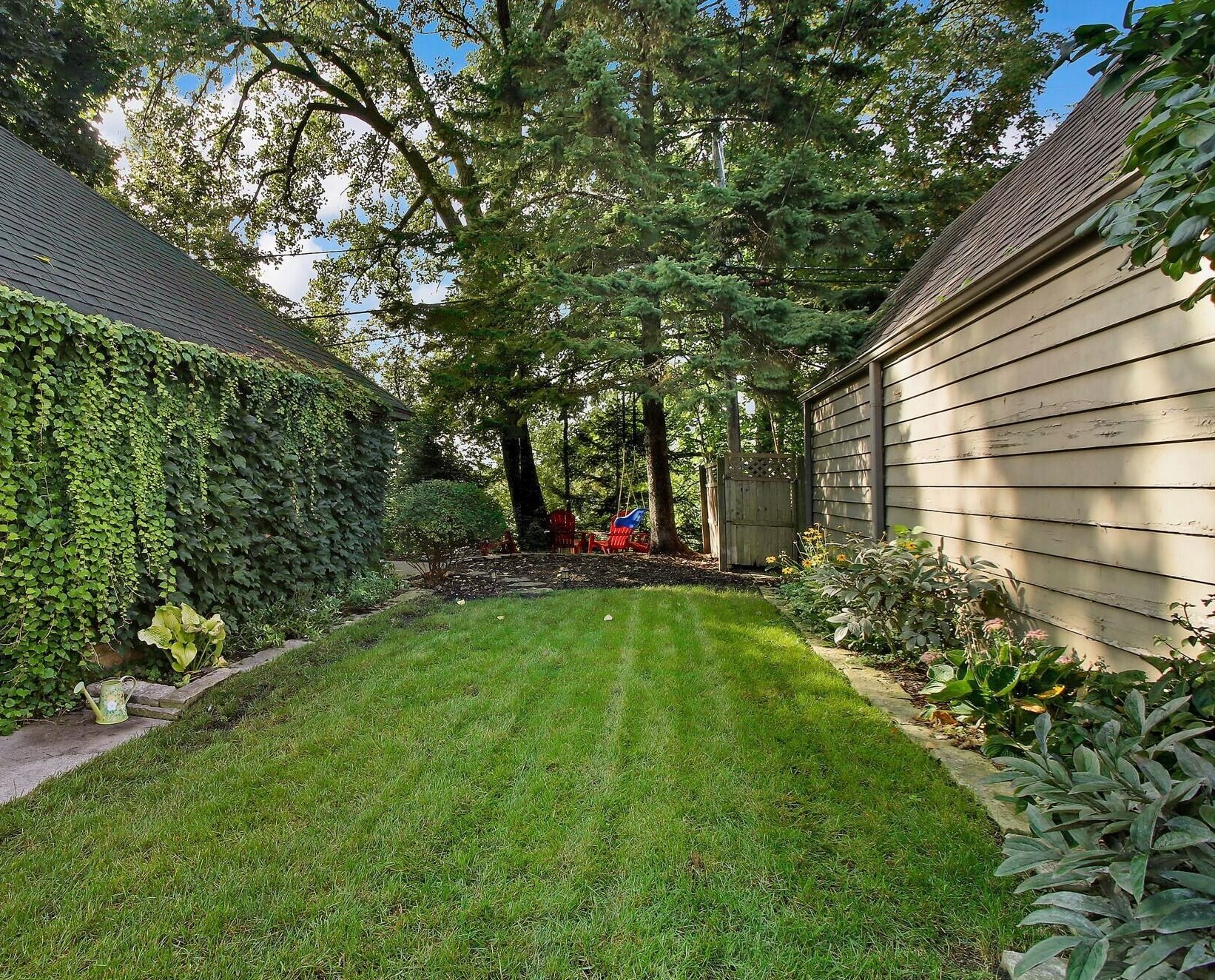 6309 Mckinley Ave, Milwaukee WI 53213-2951 exterior