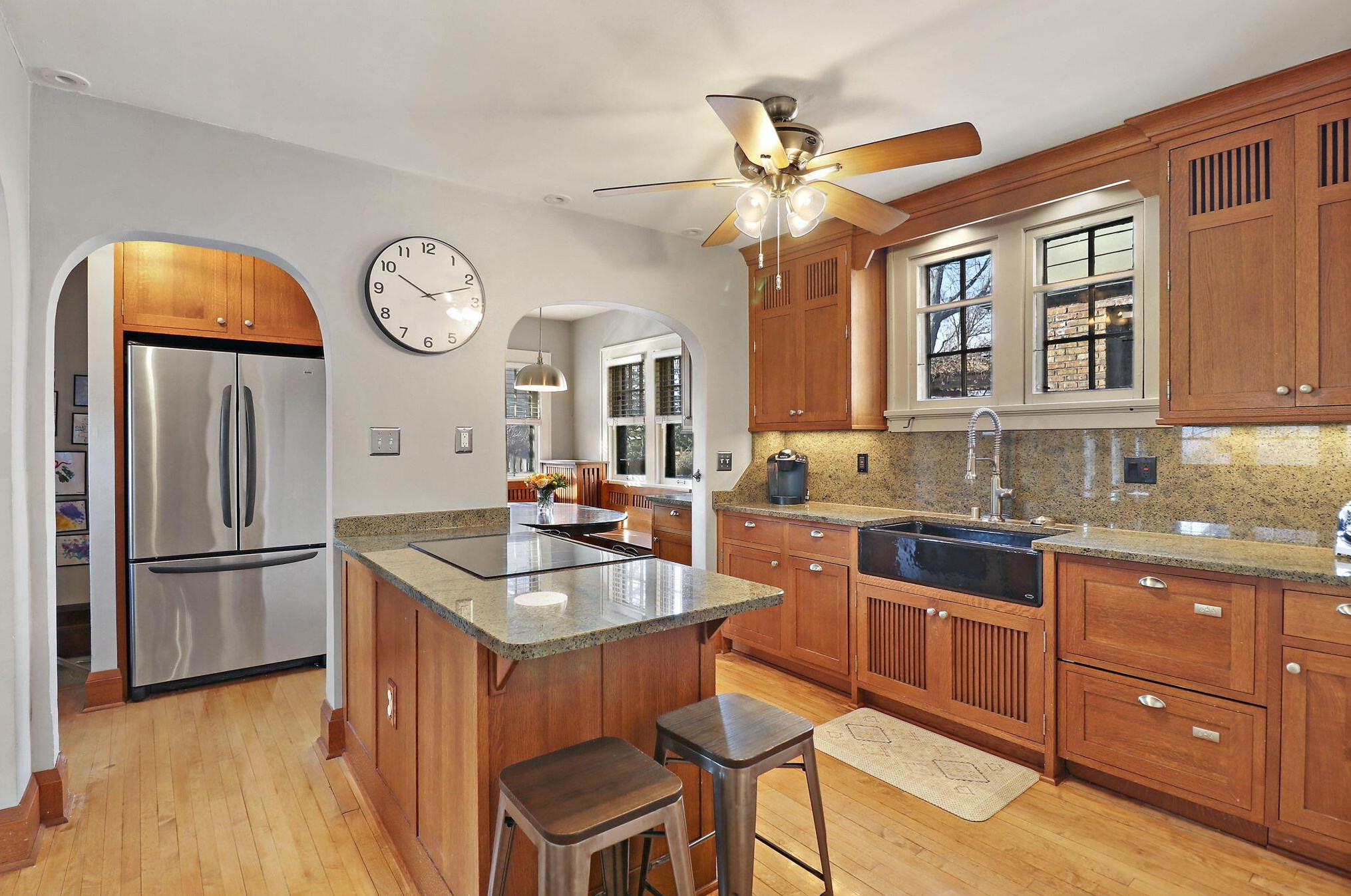 6309 Mckinley Ave, Milwaukee WI 53213-2951 exterior