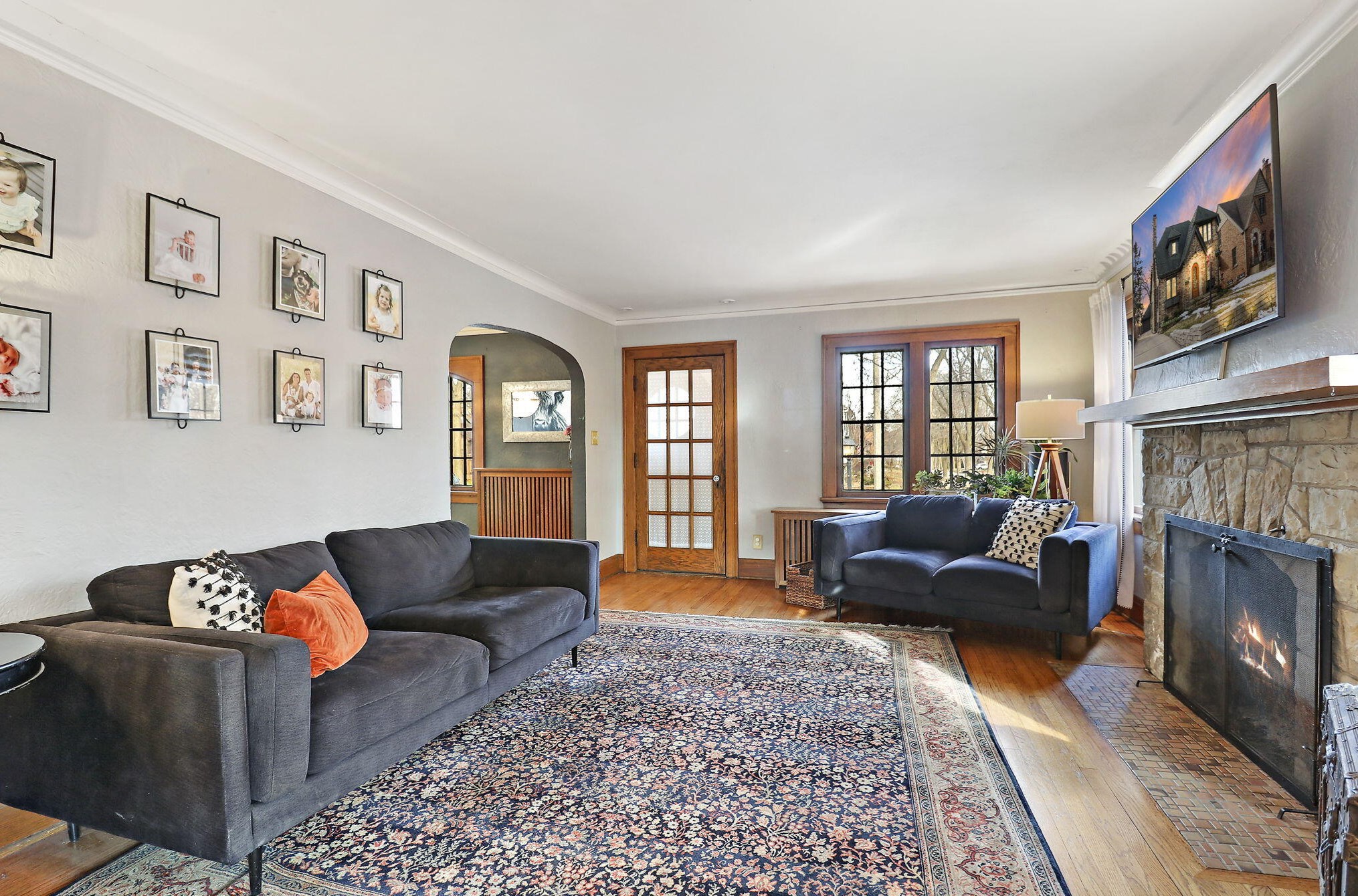 6309 Mckinley Ave, Milwaukee WI 53213-2951 exterior