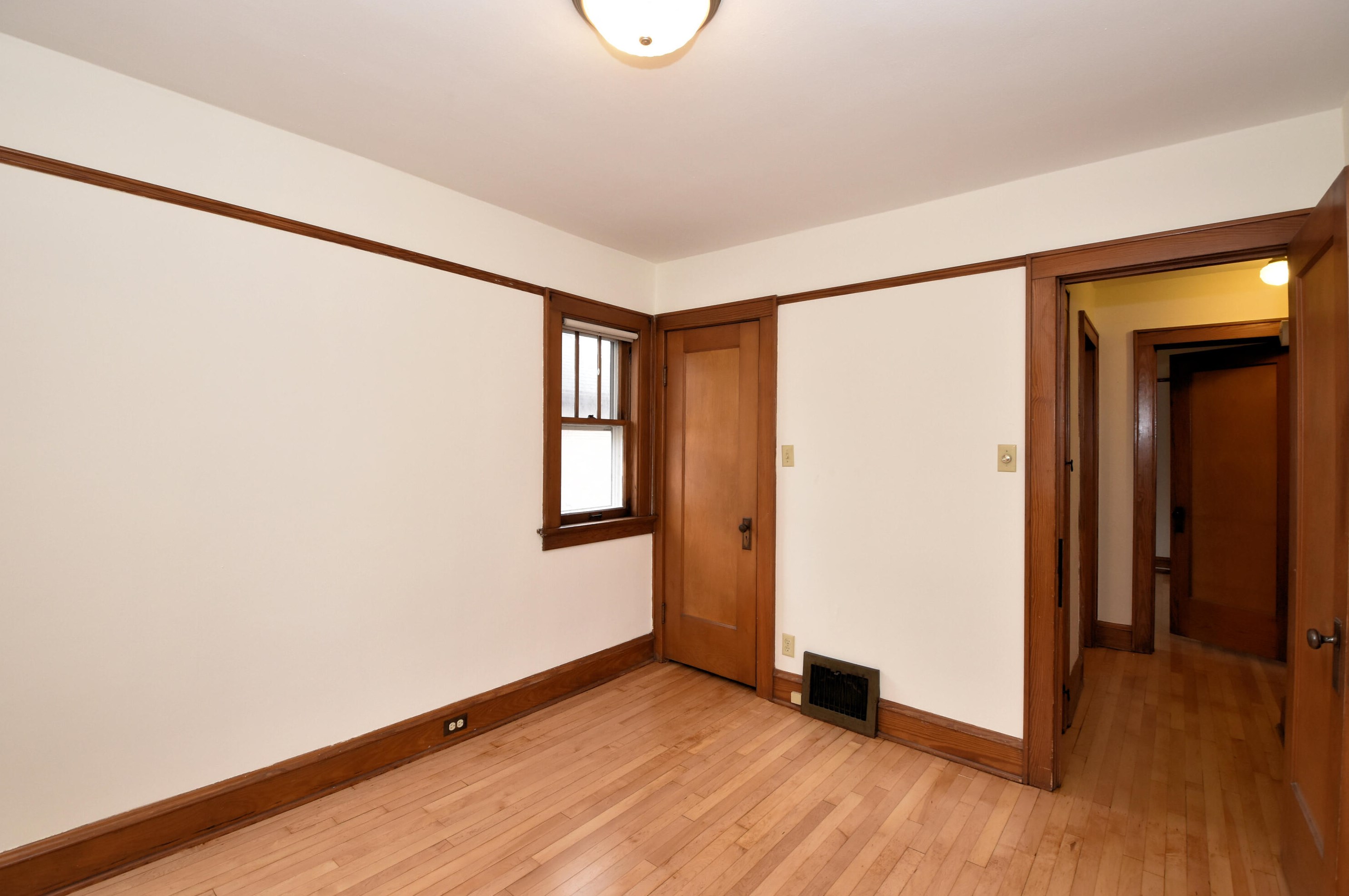 1415 63, Milwaukee WI 53214-5039 exterior