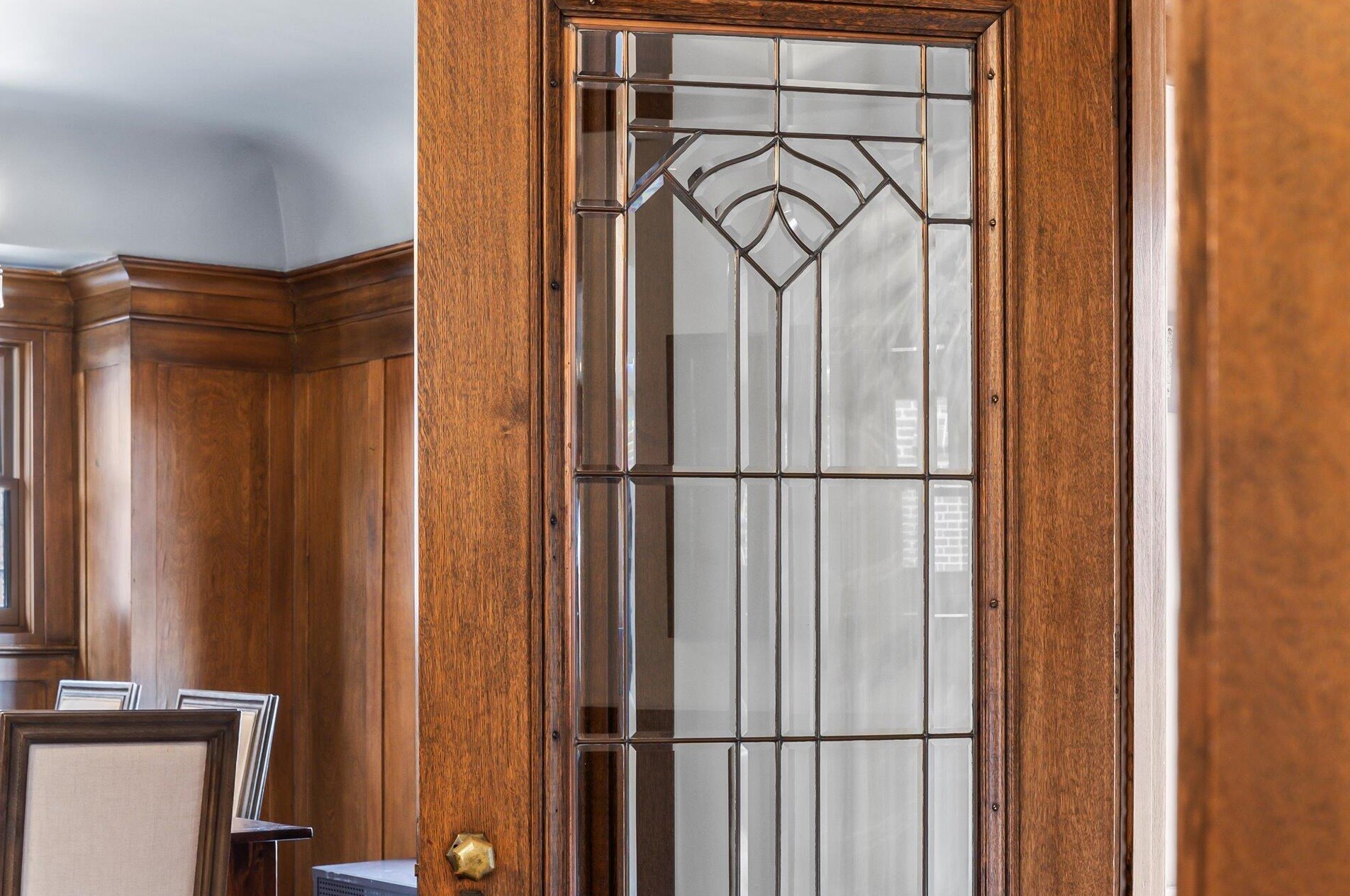 3405 Hackett Ave, Milwaukee WI  53211-2946 exterior