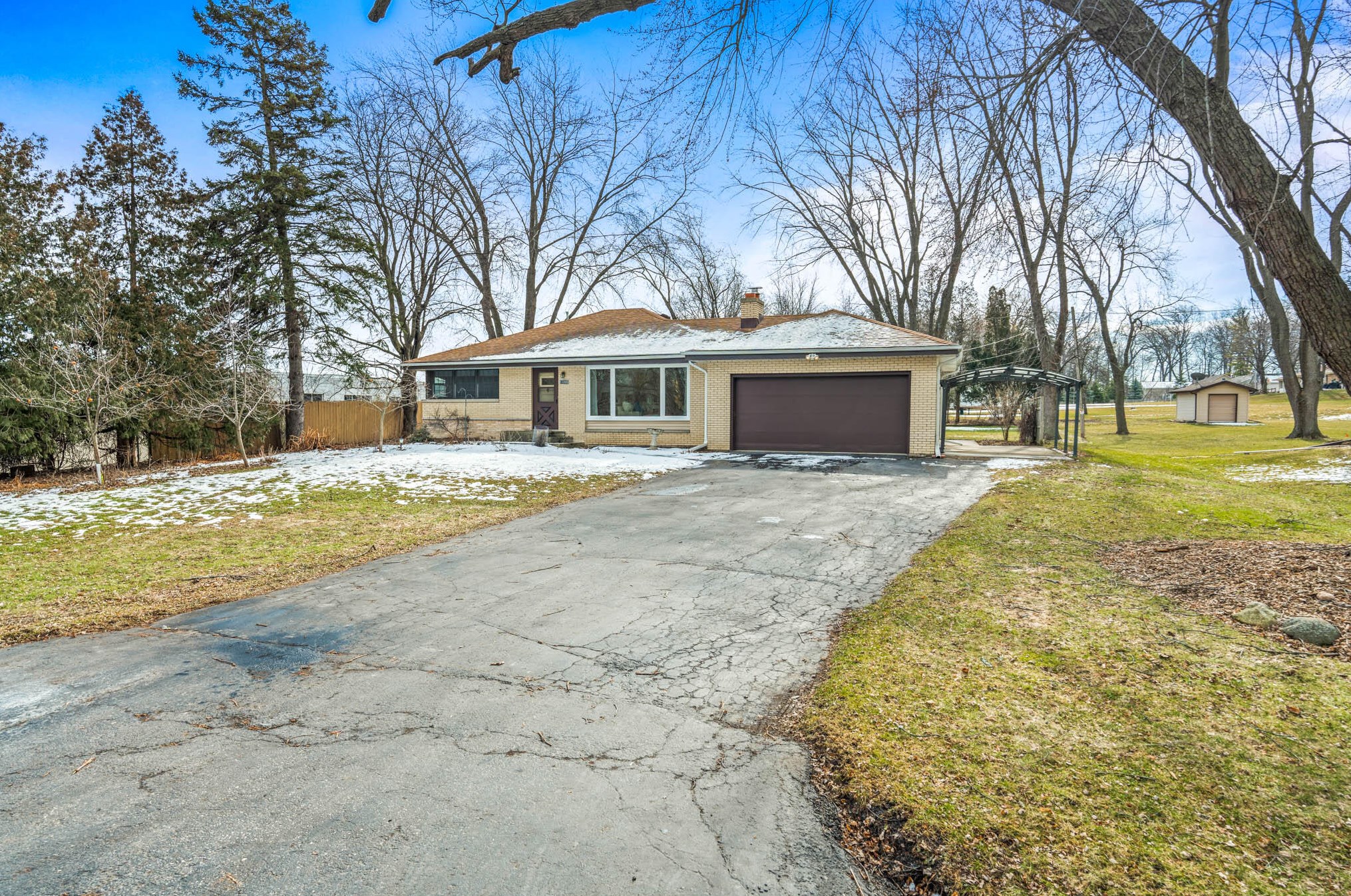 13205 Hope St, Brookfield, WI 53005