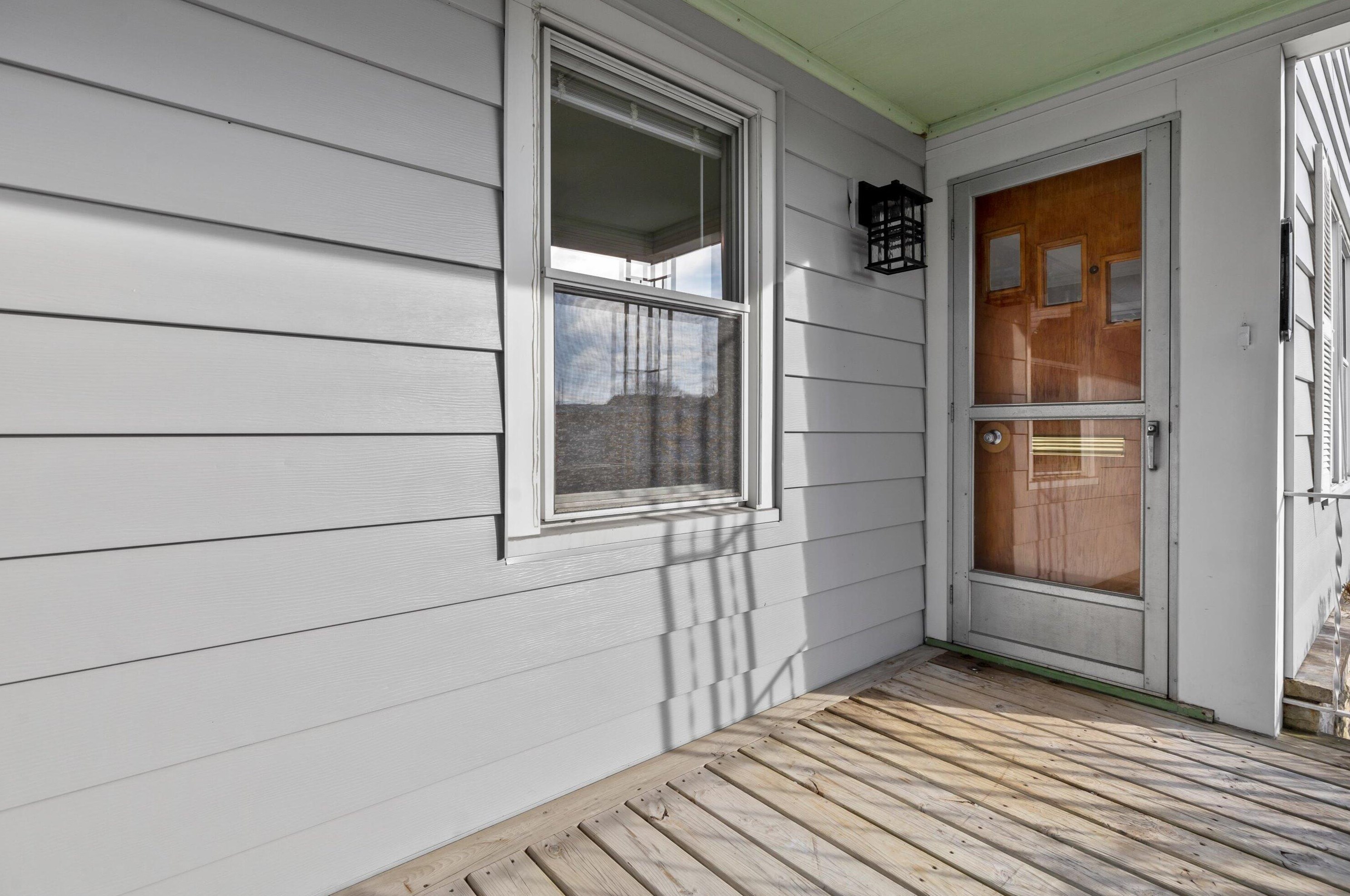 7209 35th Ave, Kenosha WI  53142-3951 exterior