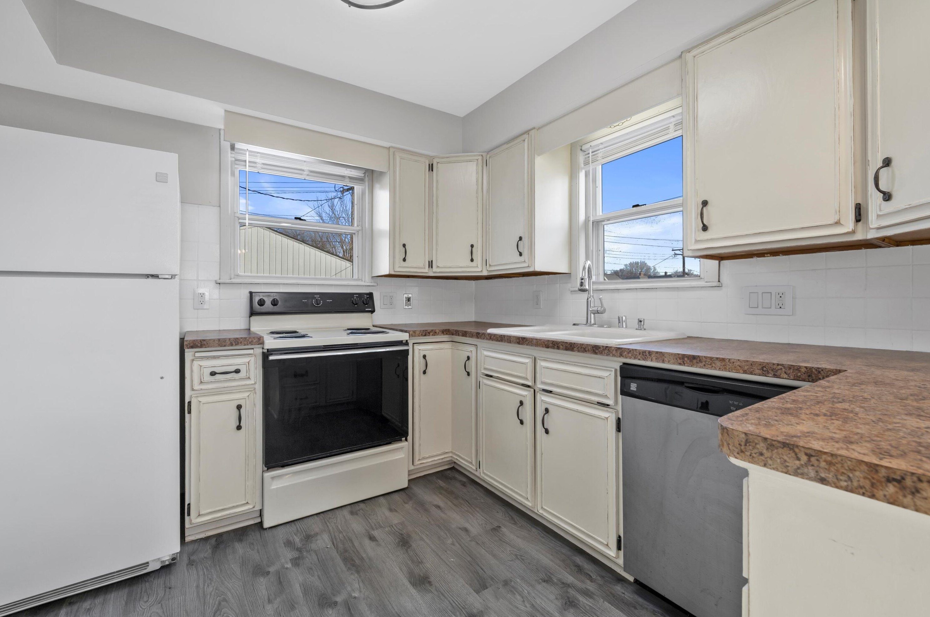 7209 35th Ave, Kenosha WI  53142-3951 exterior