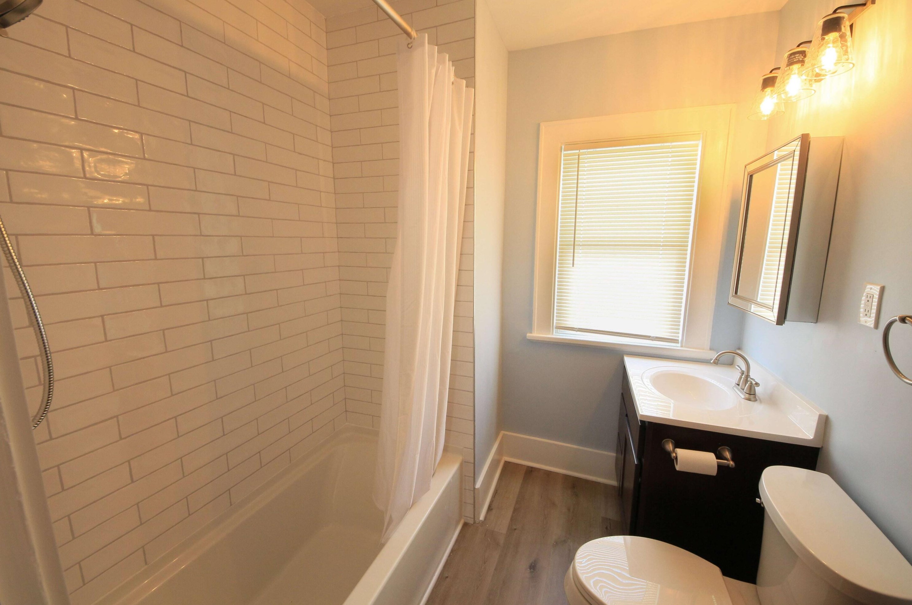 2667 46th St, Milwaukee WI  53210-2405 exterior