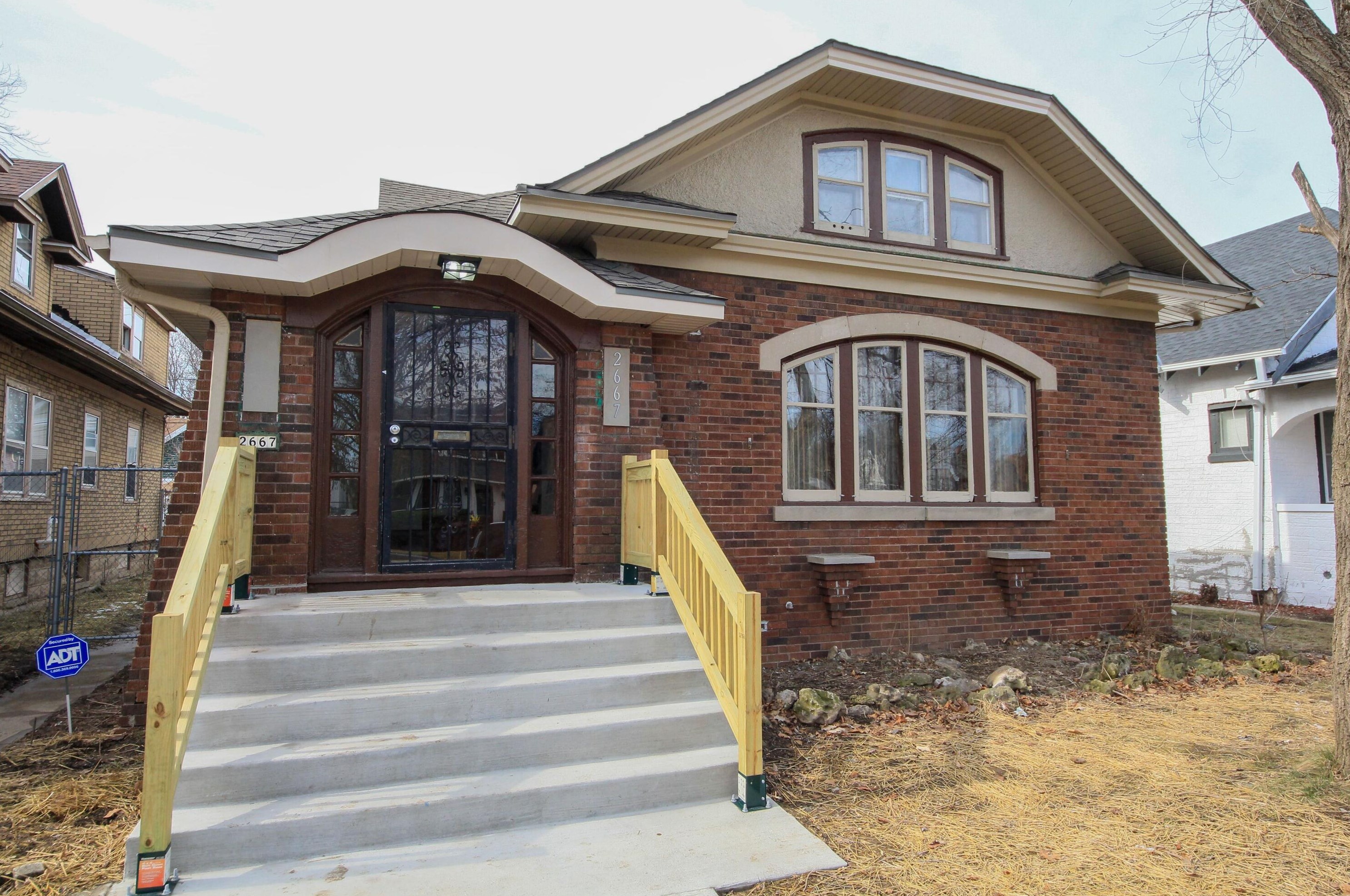 2667 46th St, Milwaukee WI  53210-2405 exterior