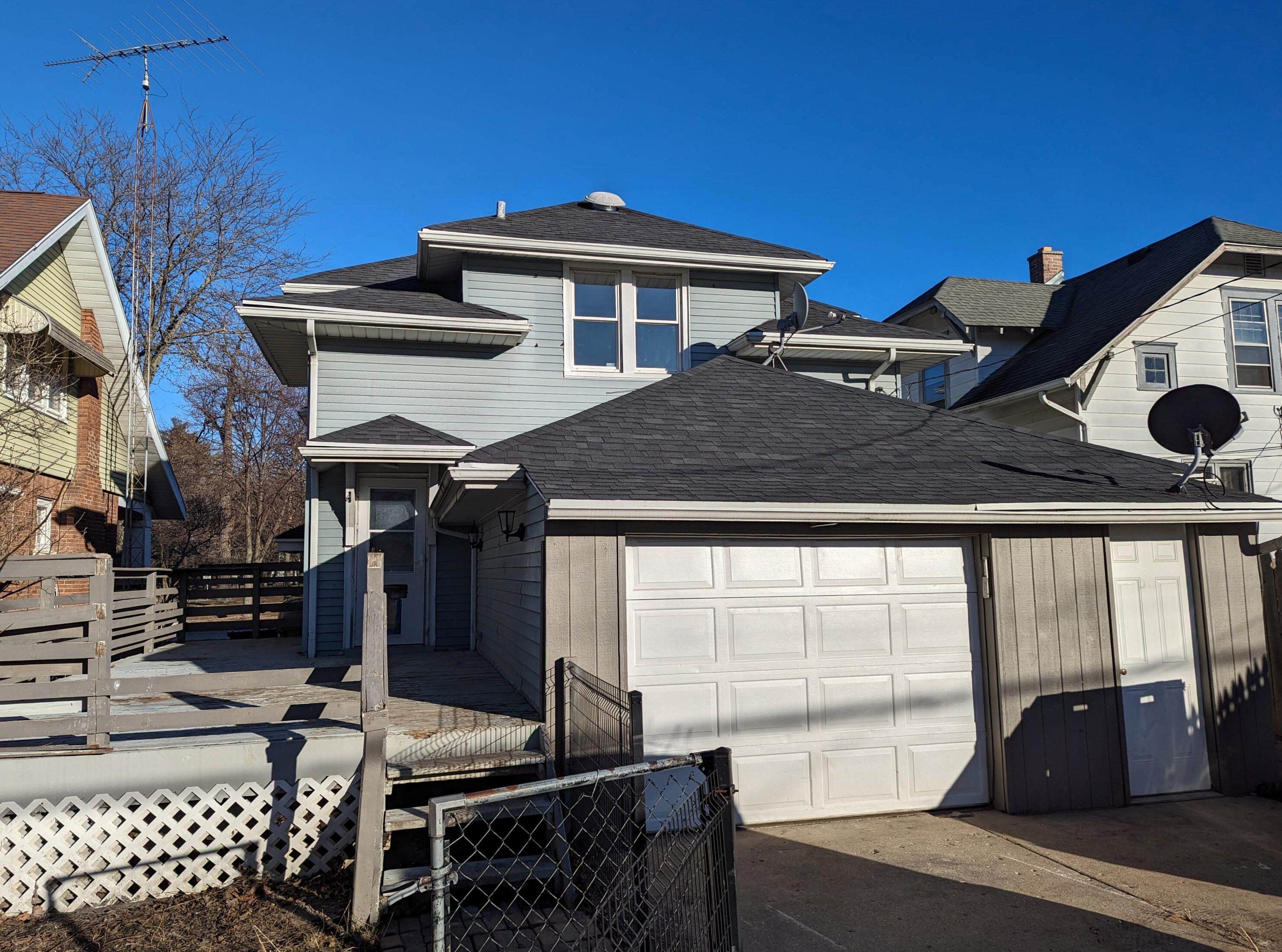 7106 22nd Ave, Kenosha WI  53143-5313 exterior