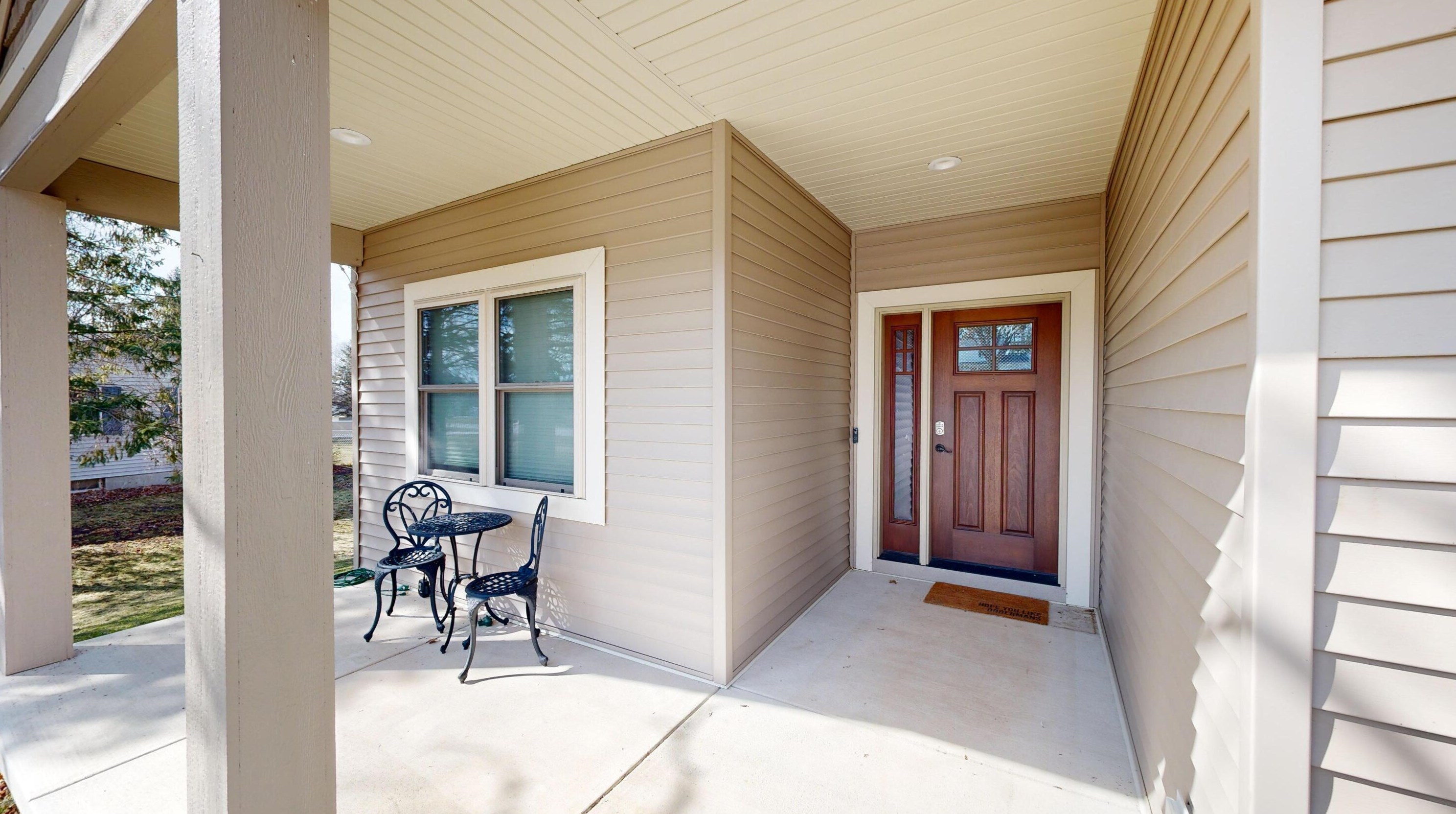 321 Thrush Ln, Jefferson, WI 53549