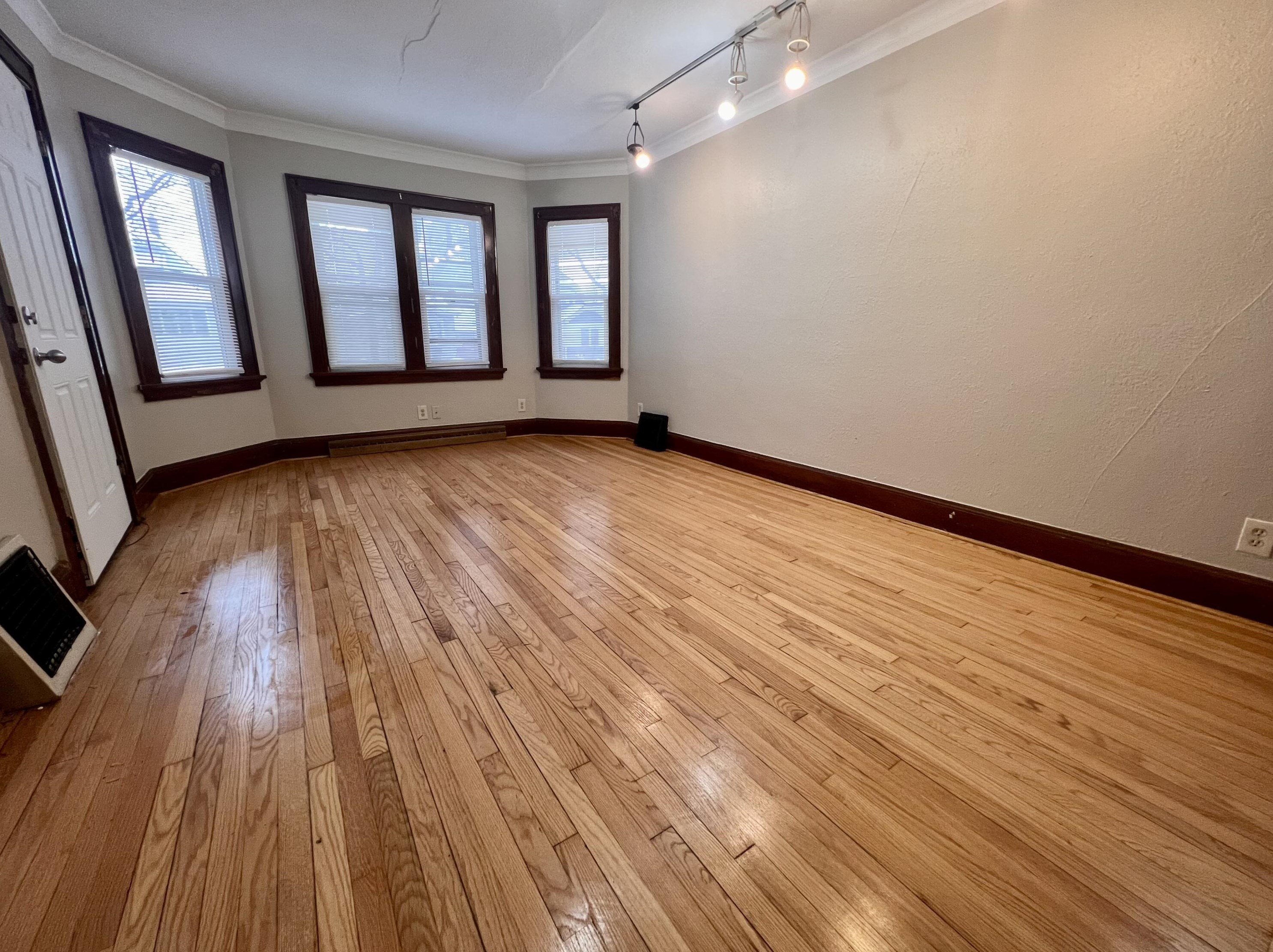 2548 57th St, Milwaukee WI  53210-2206 exterior