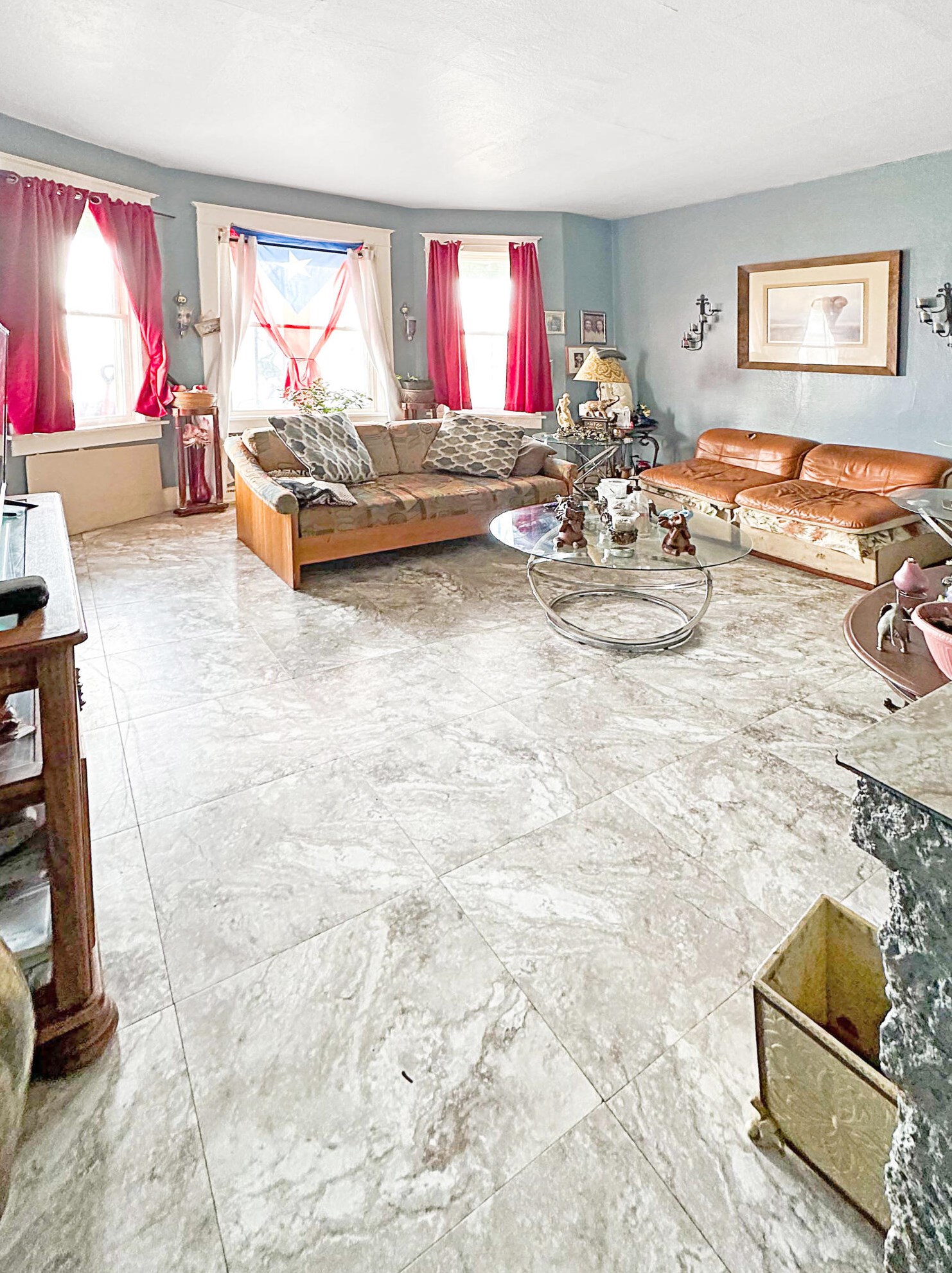 2508 5th St, Milwaukee, WI 53207-1417