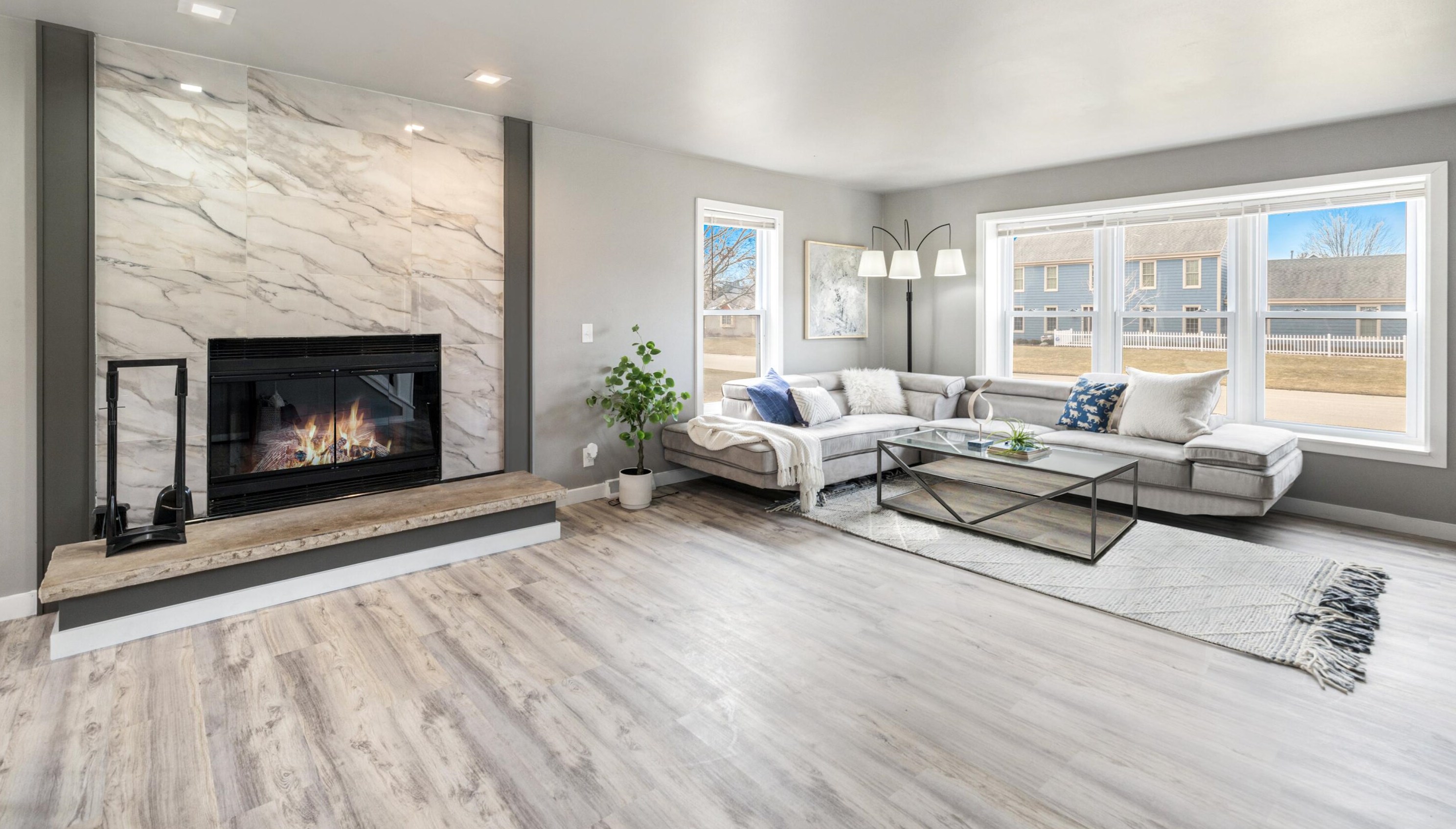 1110 Pioneer Trail, Waukesha, WI 53186