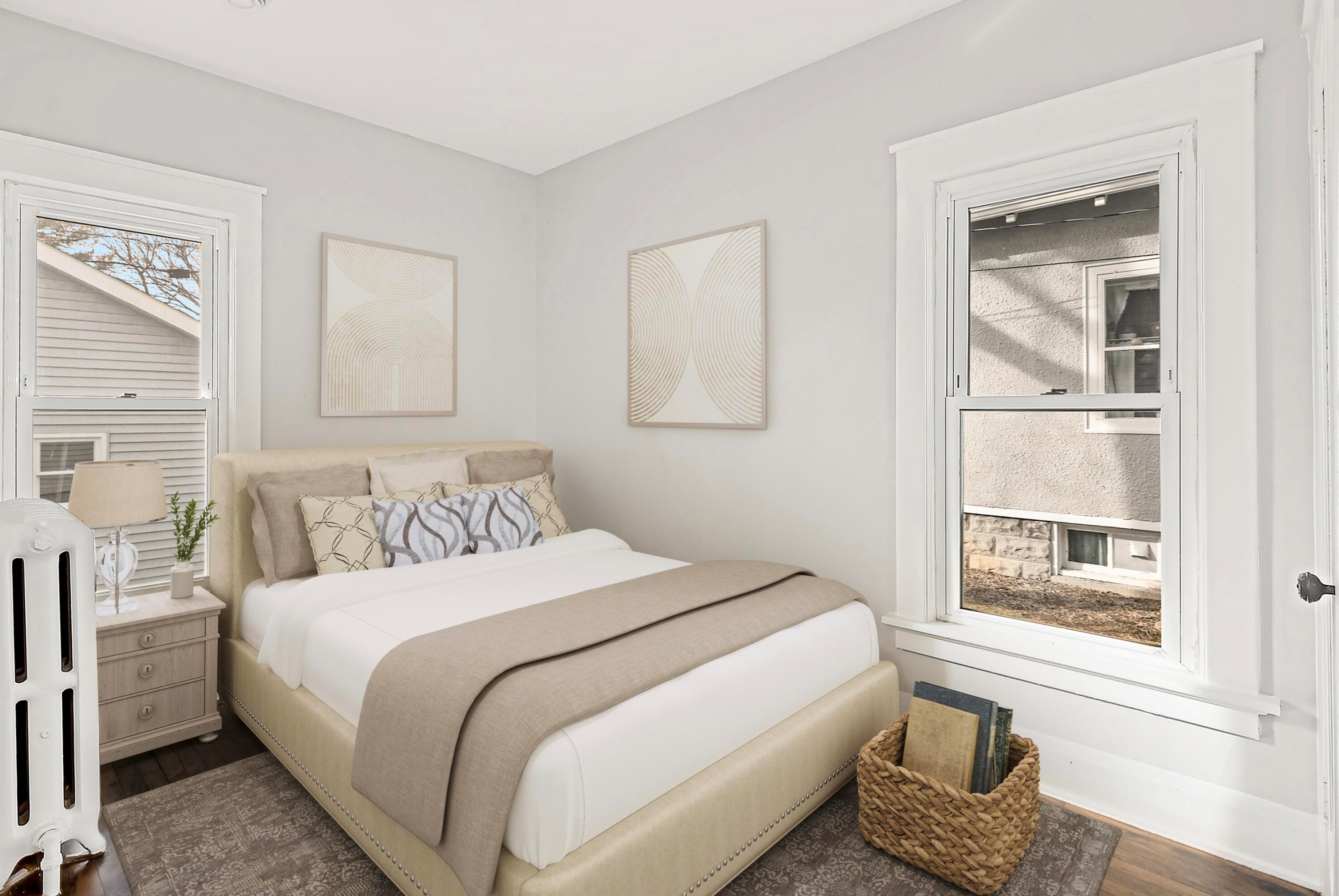 3555 Murray Ave, Milwaukee WI  53211-2525 exterior