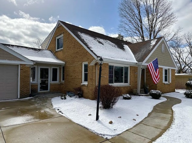 15065 Carpenter Rd, Brookfield, WI 53005