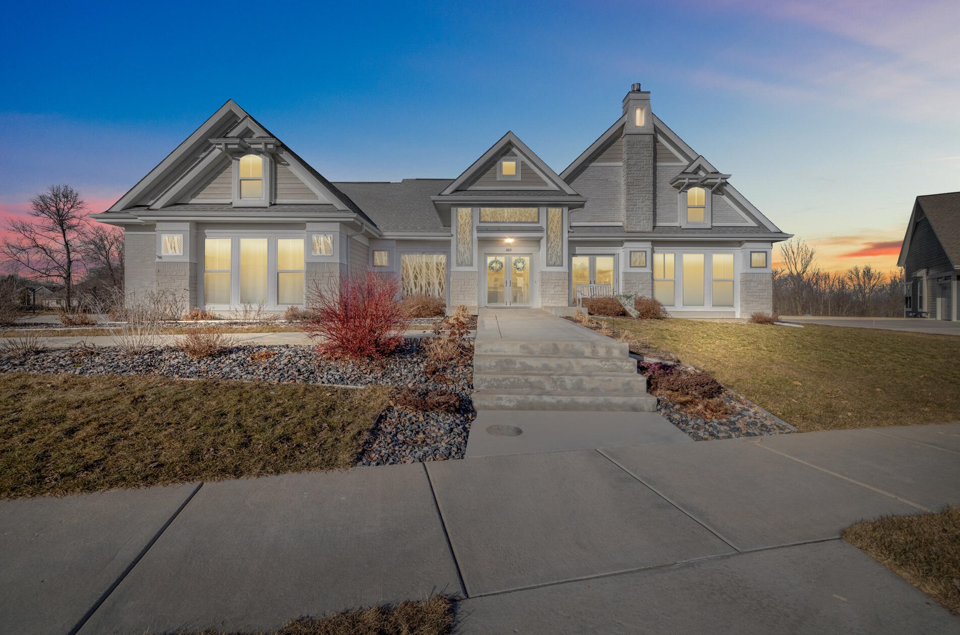 560 Acorn Pass, Hartford, WI 53027-8723