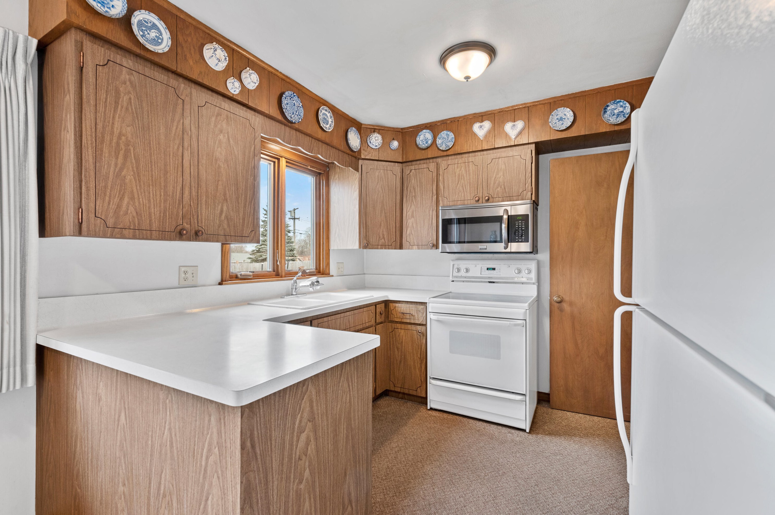 202 Douglas St, Port Washington, WI 53074-1307