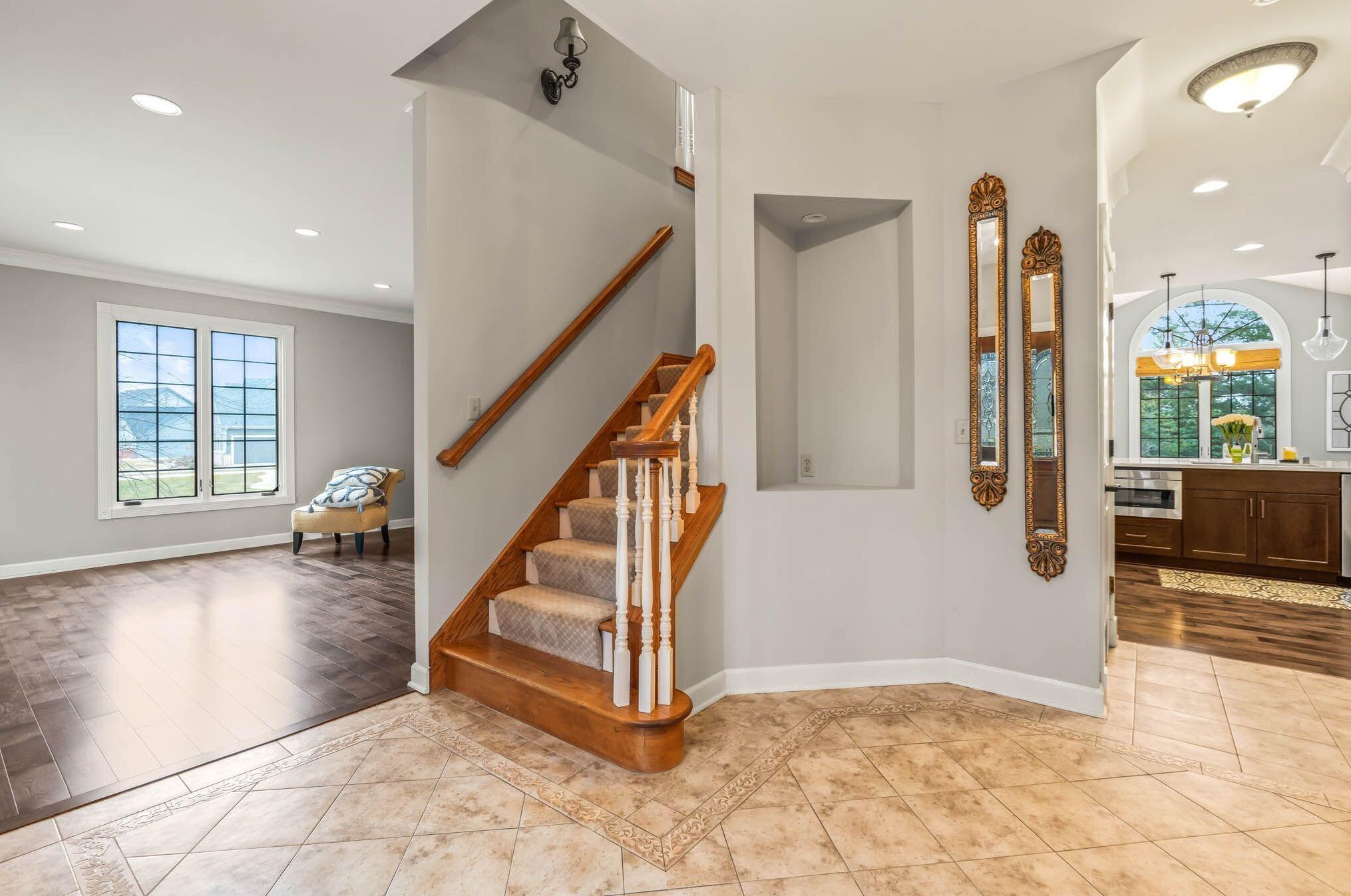 9297 Kensington Way, Hales Corners, WI 53132-8256