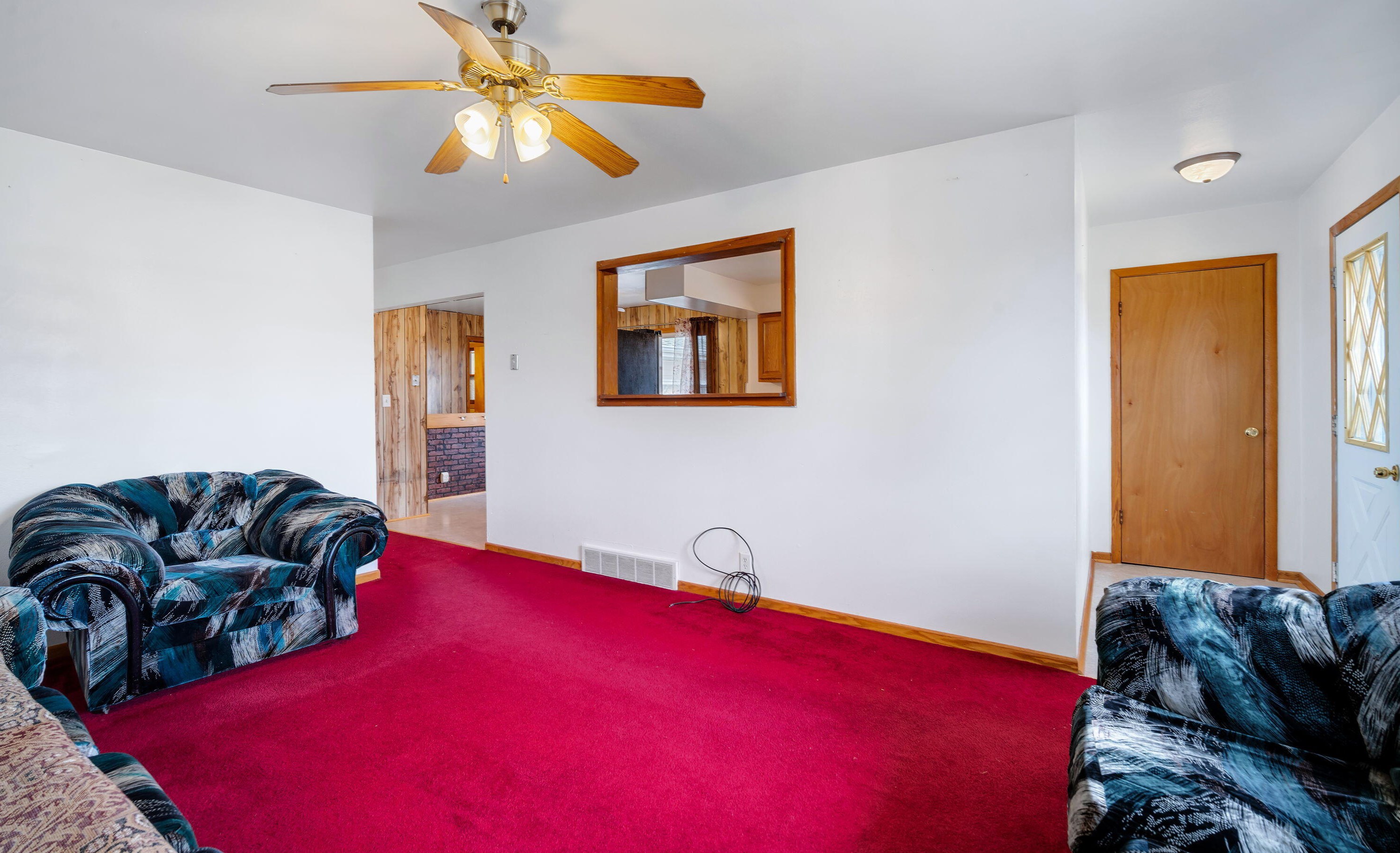 4039 88th St, Milwaukee, WI 53222-1714