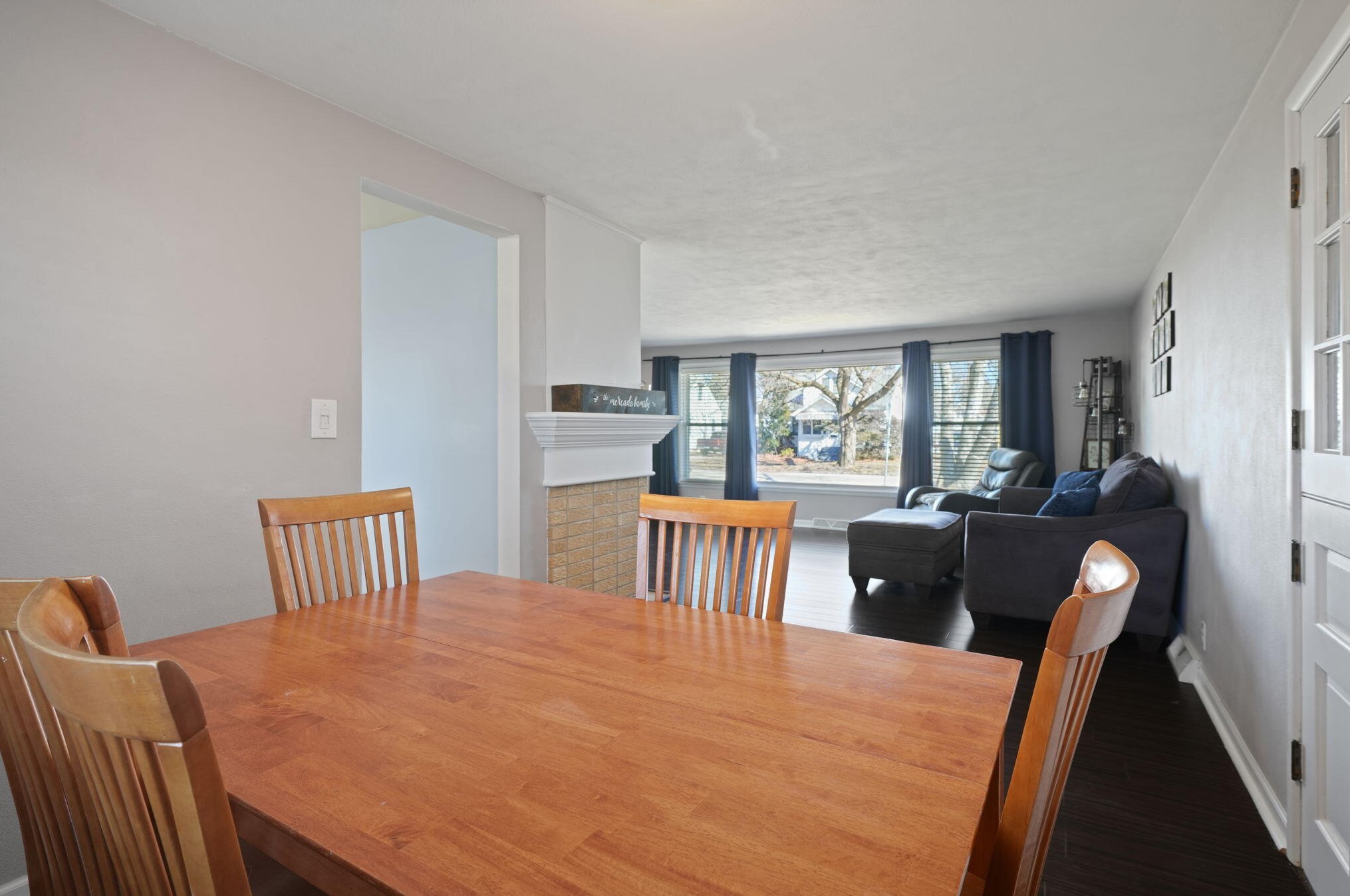 7532 17 Ave, Kenosha WI  53140-1627 exterior