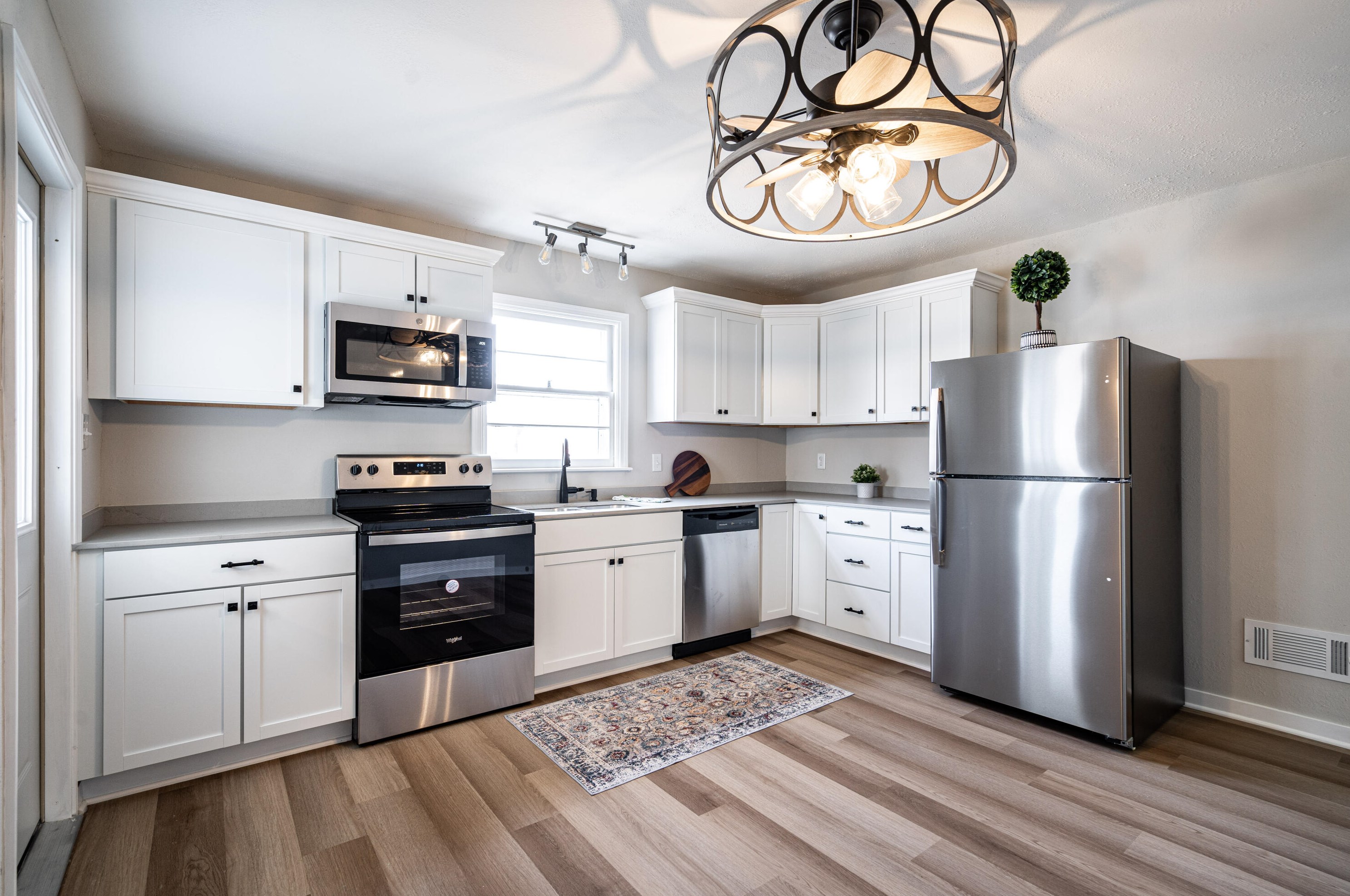 4000 Victory Ave, Racine, WI 53405