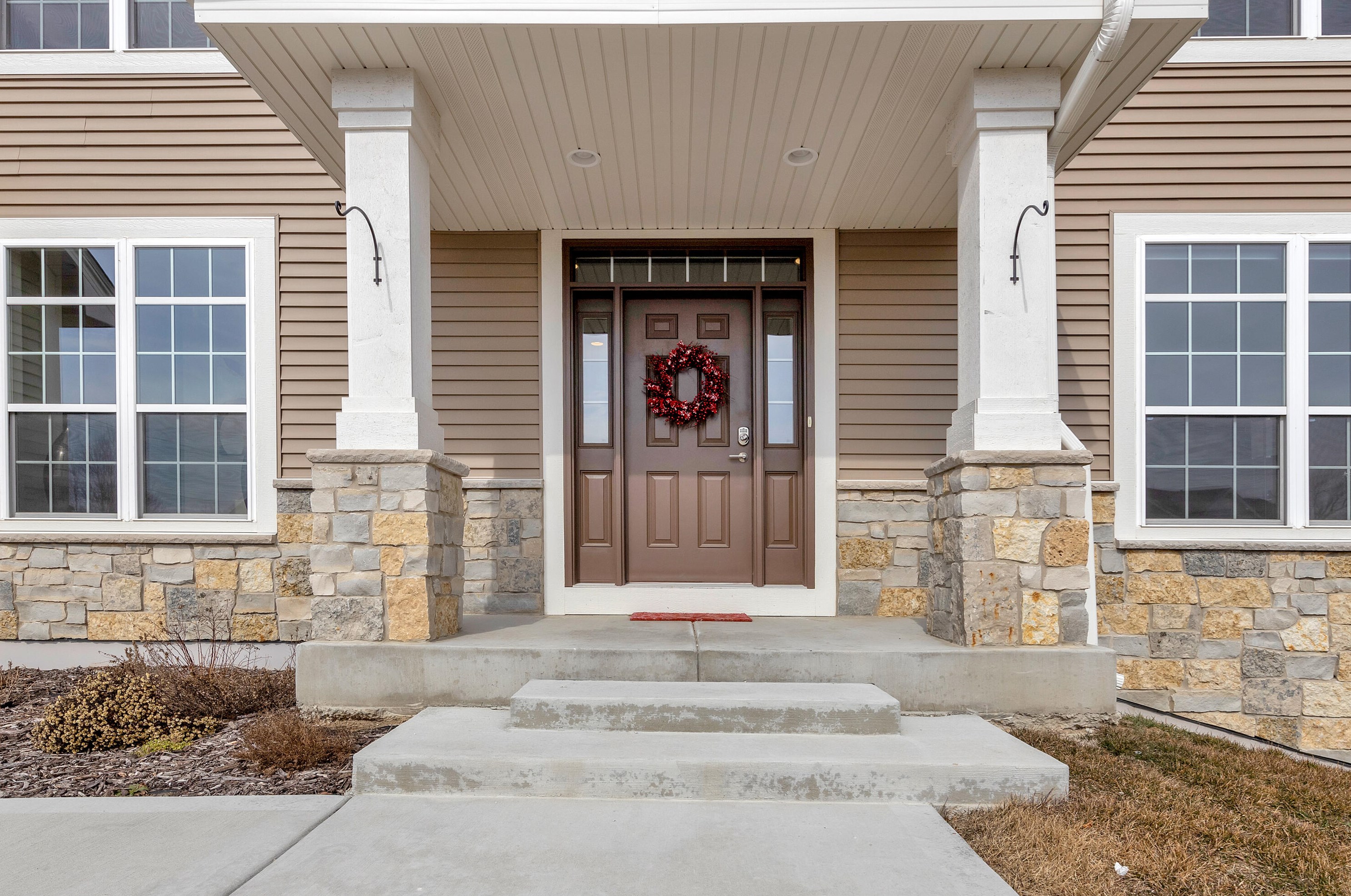 8916 Citadel Ter, Sturtevant, WI 53177-2929